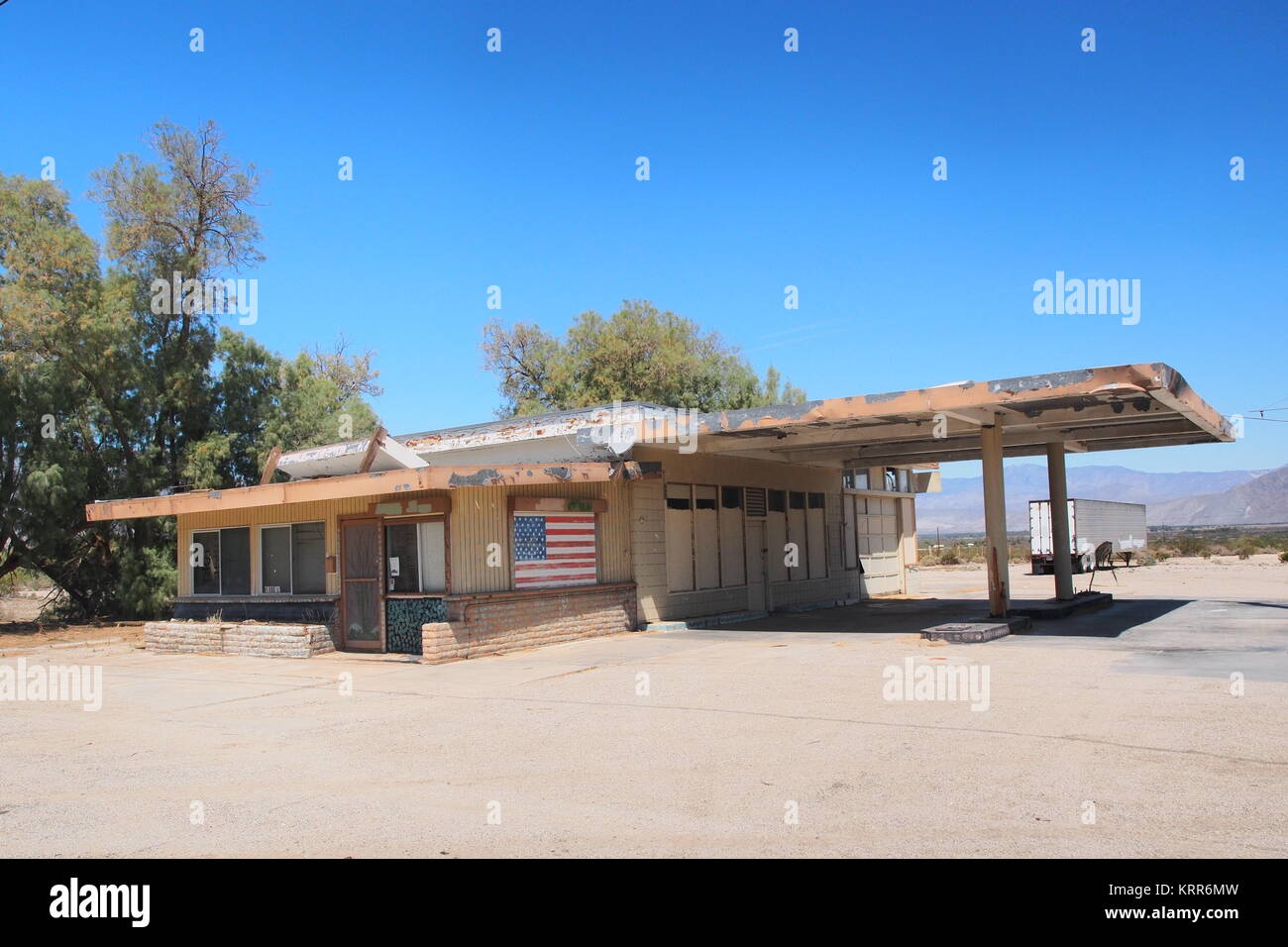 Verlassene Tankstelle in Borrego Springs, Kalifornien, USA Stockfoto