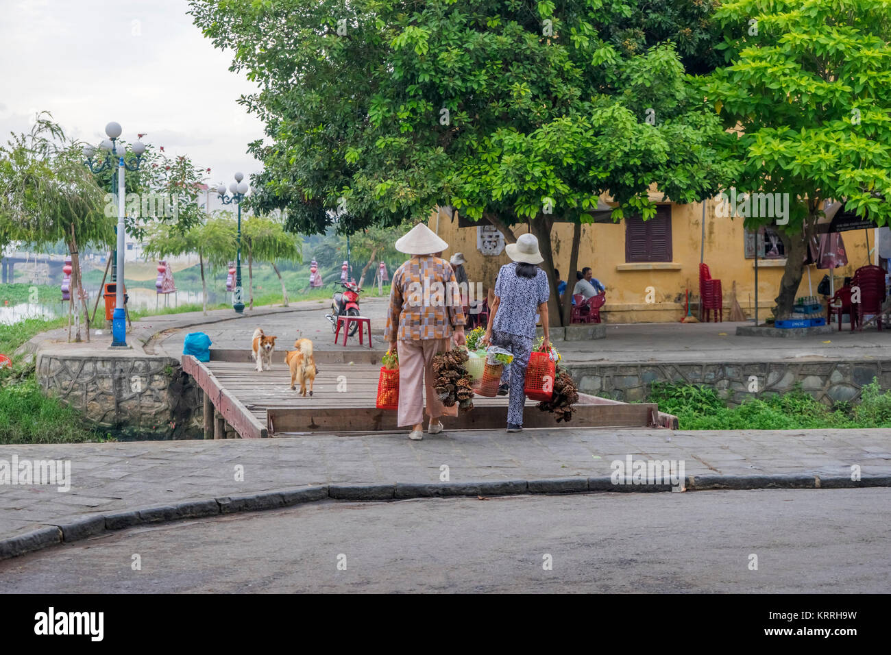 Mitte Jahr Festival, Store, Straße und Markt in der Altstadt von Hoi An, Vietnam. Hoi An ist eine berühmte touristische Ziel in der Welt und Vietnam Stockfoto