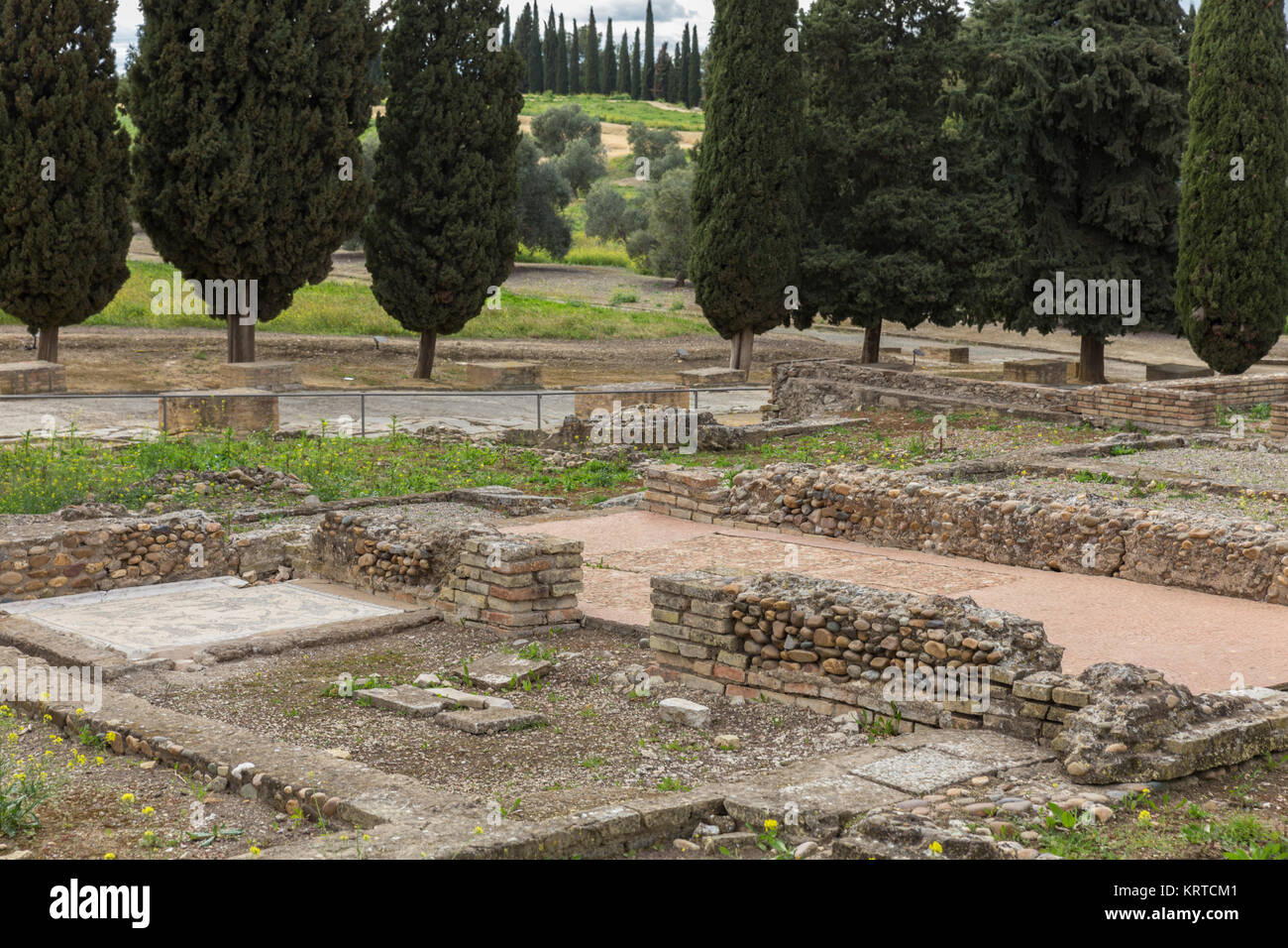 Italica ist eine wunderschöne und gut erhaltene römische Stadt und der Geburtsort des römischen Kaiser Trajan und Hadrian. Santiponce. Sevilla. Spanien. Stockfoto