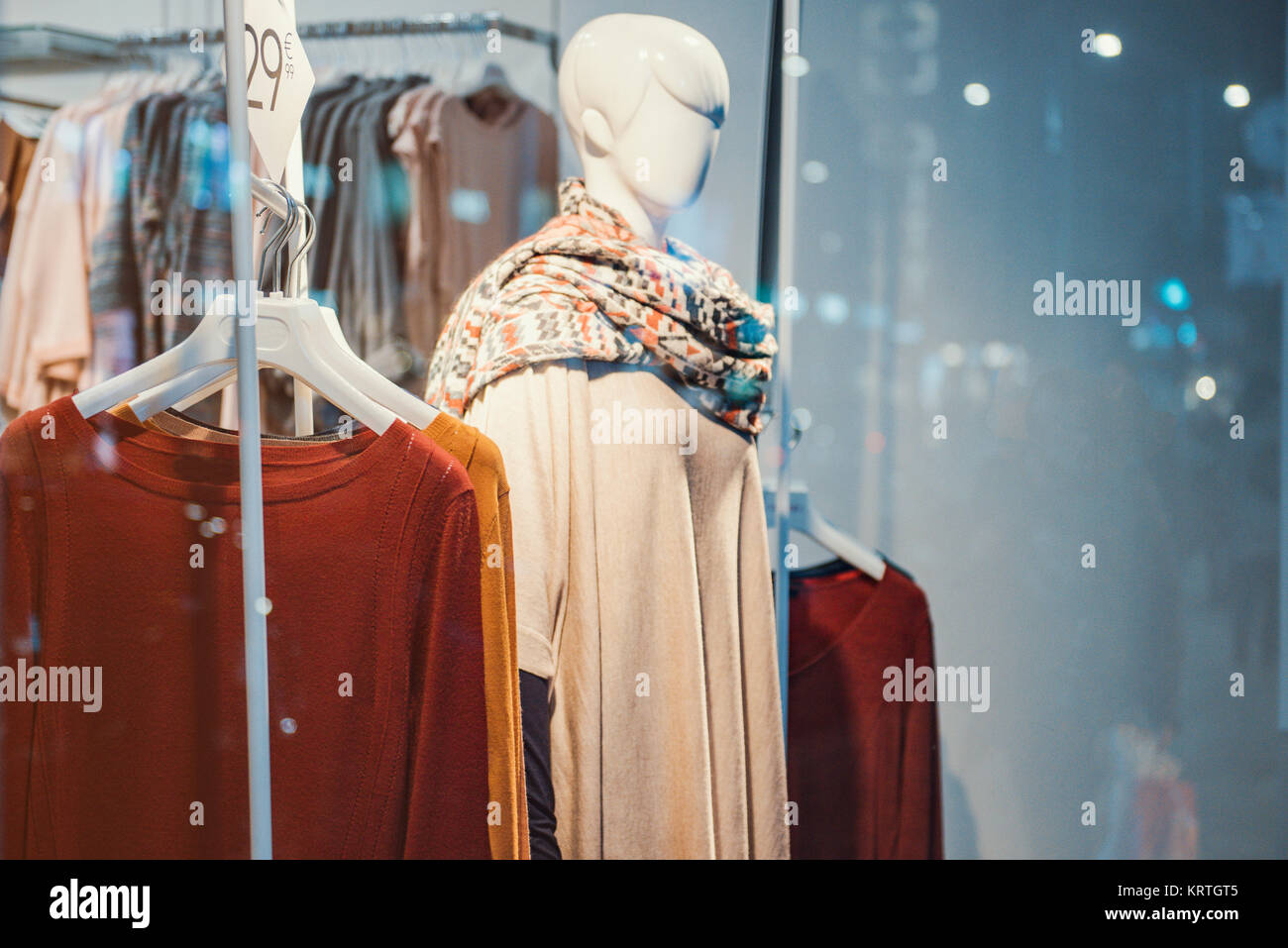 Frauen Kleidung Boutique Stockfoto