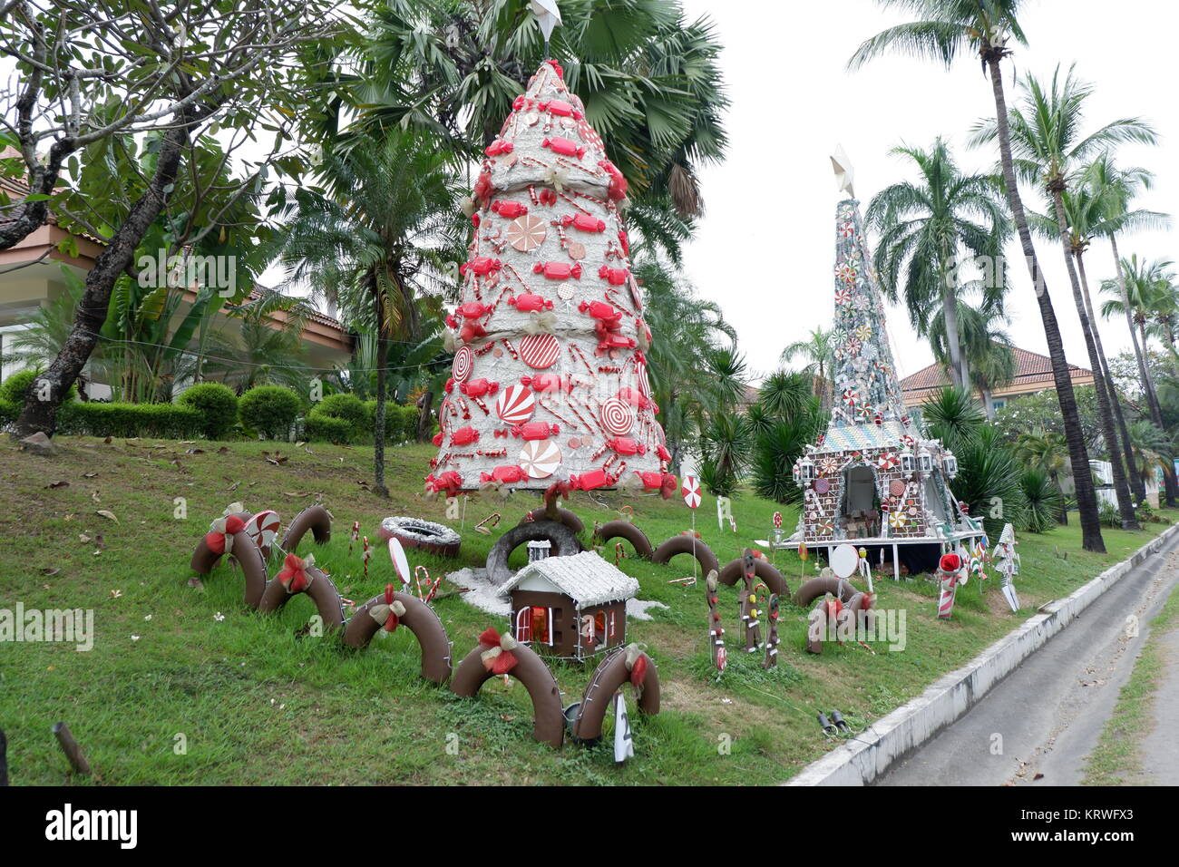 Schönen und bunten Weihnachtsbaum Hintergrund Stockfoto