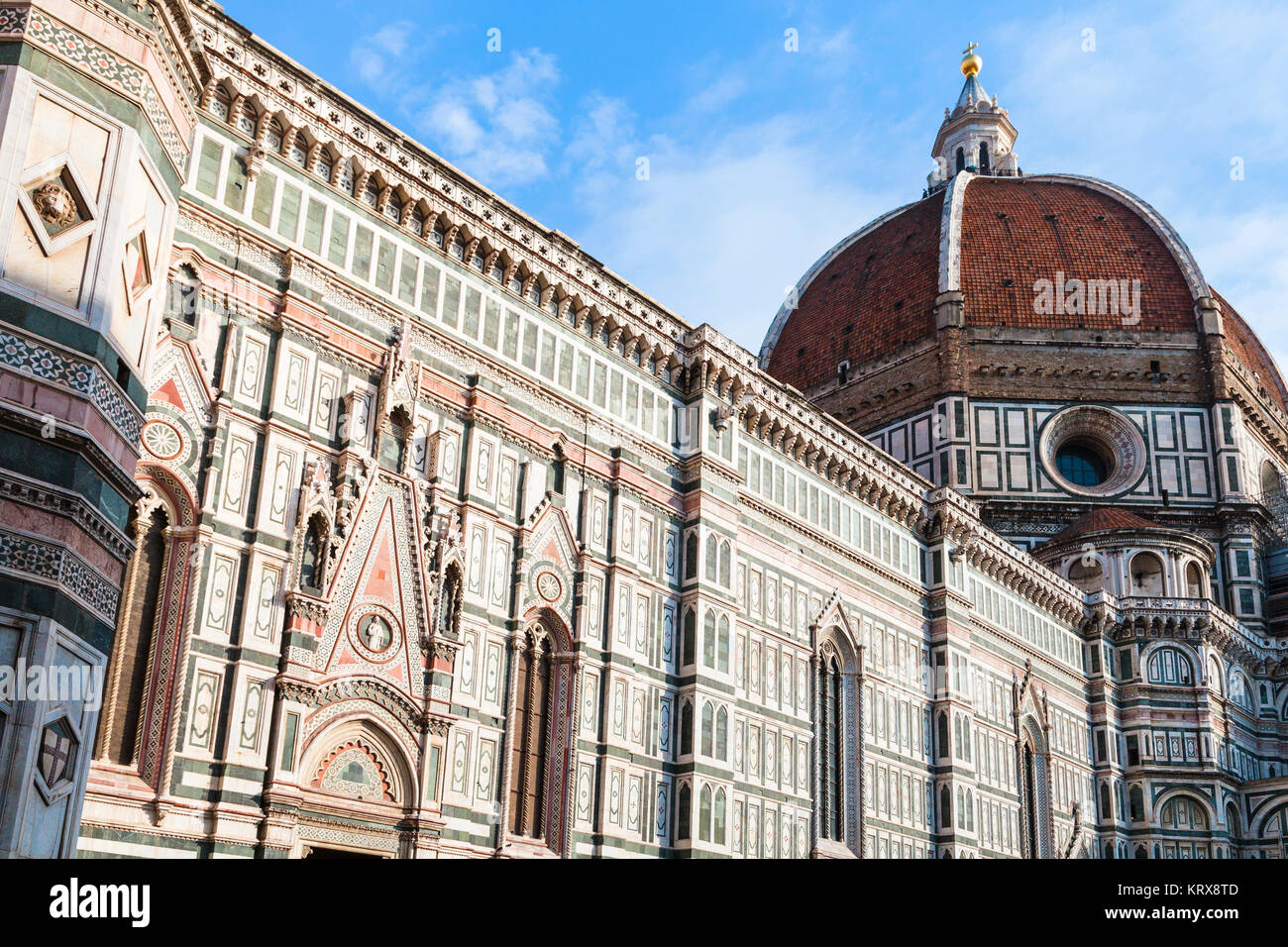 Seitenansicht von Florenz Duomo Kathedrale in Florece Stockfoto