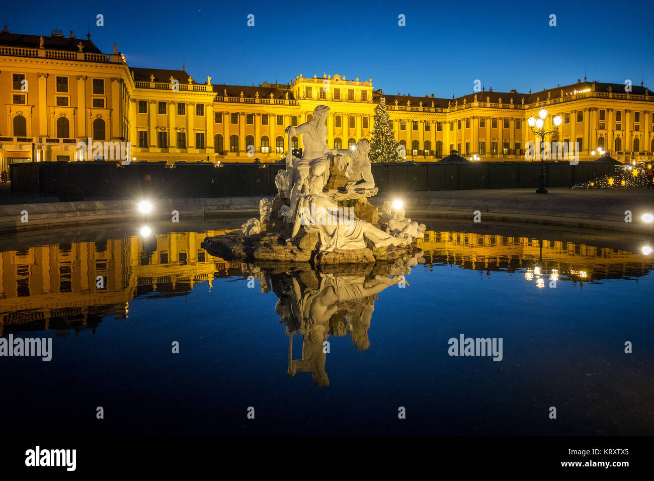 Weihnachtsmarkt Schloss Schönbrunn Stockfoto