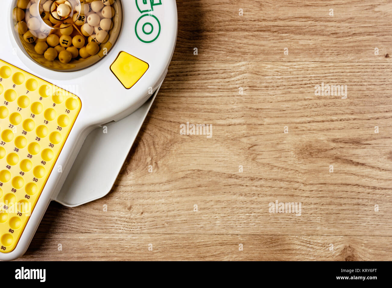 Bingo ball spinner Fotos und Bildmaterial in hoher Auflösung Alamy