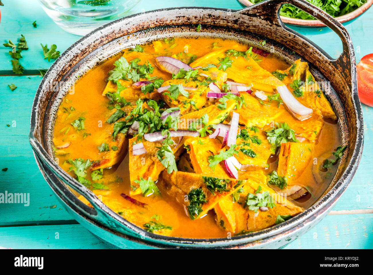 Indische Küche Rezepte, indische Omelett Masala Ei Curry ... Indische Küche Rezepte, indische Omelett Masala Ei Curry ...