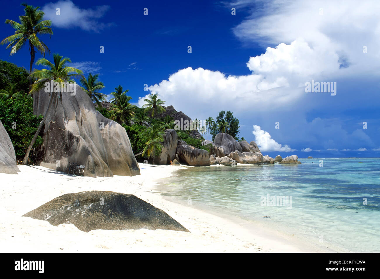 Felsen am Strand Anse Source D'Argent, La Digue Island, Seychellen Stockfoto