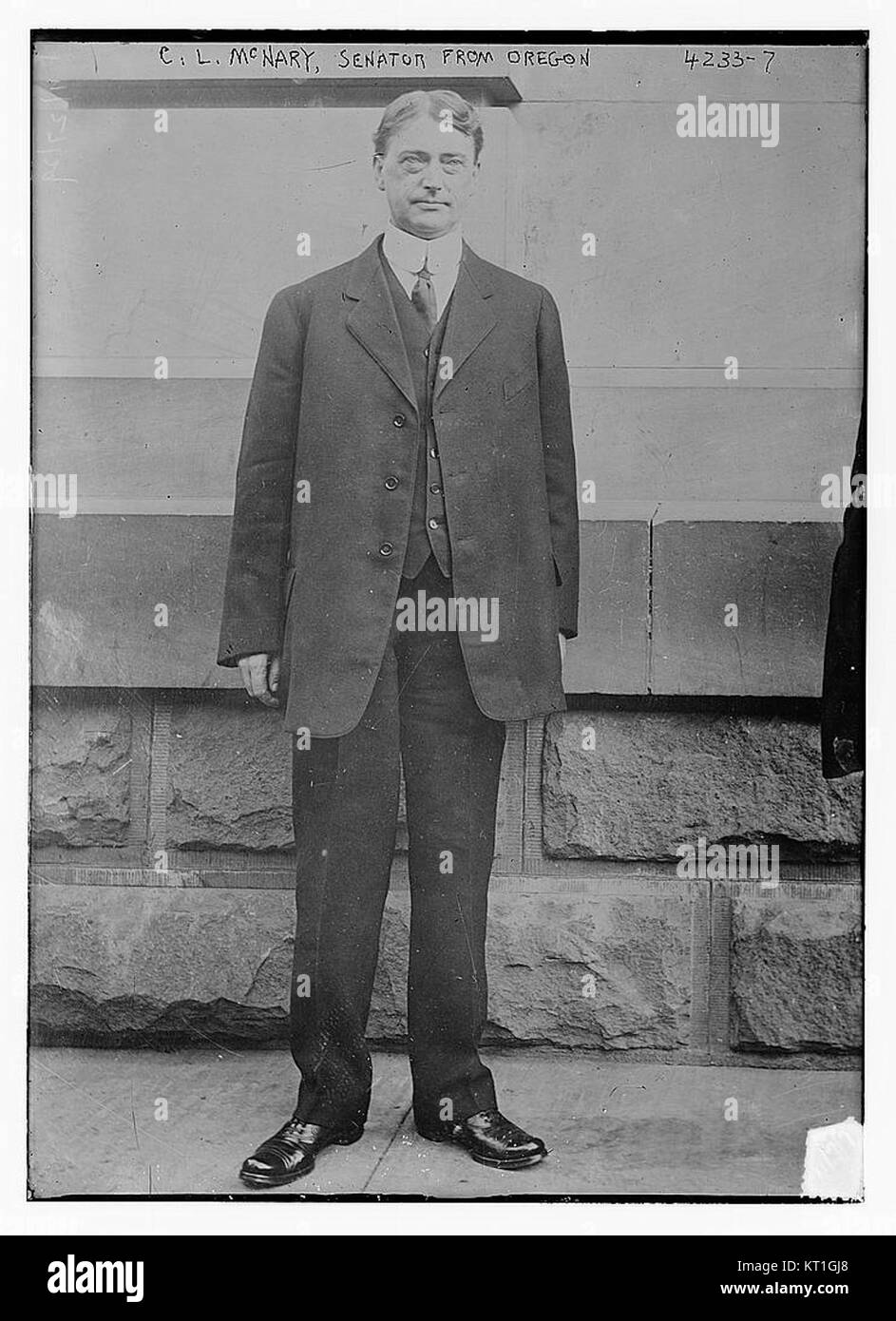 C.L. McNary, ein US-Senator aus Oregon, diente von 1917 bis 1944. Er war bekannt für seine Arbeit in der Agrarpolitik und seine Führung im Senat während einer Zeit bedeutenden nationalen Wachstums und Wandels. Stockfoto