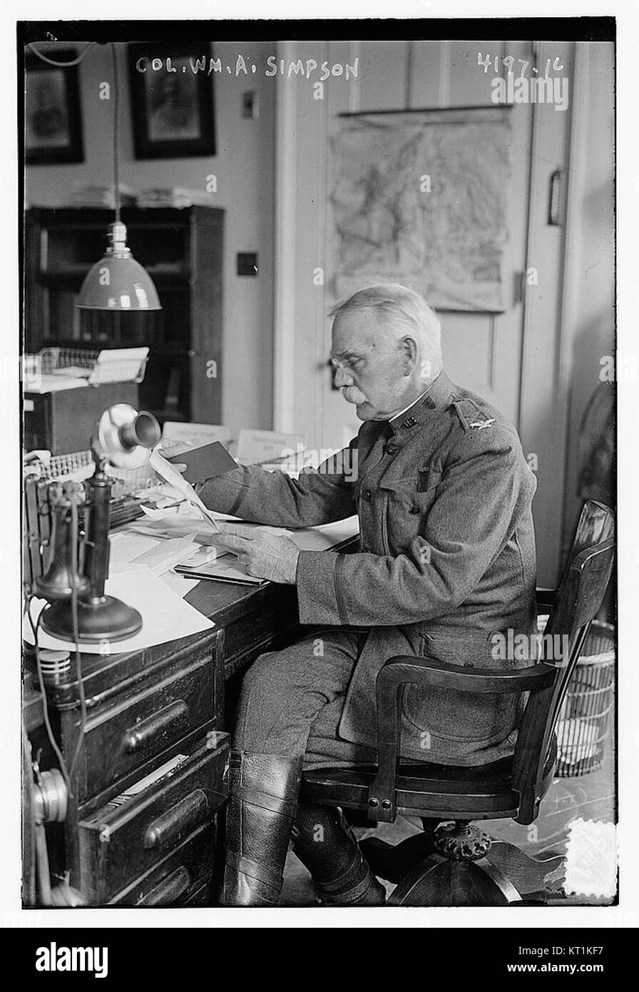 Spalte Wm. A. Simpson war eine prominente Militärfigur, deren Dienst in der United States Army eine bedeutende Beteiligung an militärischen Operationen beinhaltete. Seine Karriere spiegelt die Führung in Zeiten von Konflikten und Kriegsstrategien wider. Stockfoto