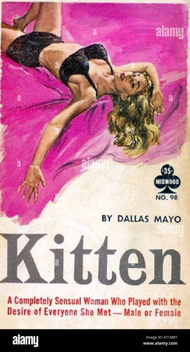 Das Cover von *Kitten* von Dallas Mayo, illustriert von Paul Rader im Jahr 1961, zeigt ein fesselndes Design, das den lebendigen Stil der Buchillustrationen aus der Mitte des 20. Jahrhunderts widerspiegelt. Das Kunstwerk hebt die Mode- und ästhetischen Trends der Zeit hervor. Stockfoto