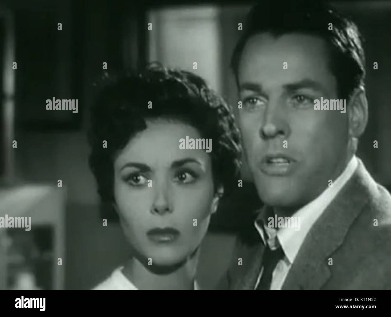 Dana Wynter und Kevin McCarthy Stockfoto