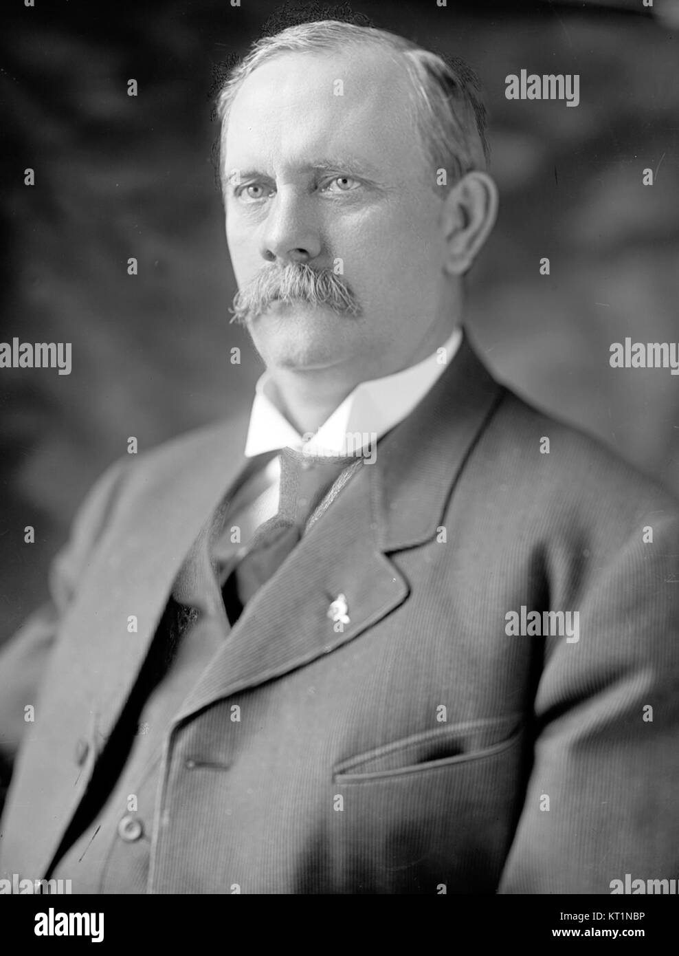 David E. Finley wird für seine Beiträge auf diesem Gebiet anerkannt, insbesondere in Bereichen des Rechts, der Politik oder der Kulturgeschichte, je nach seiner spezifischen Rolle. Stockfoto