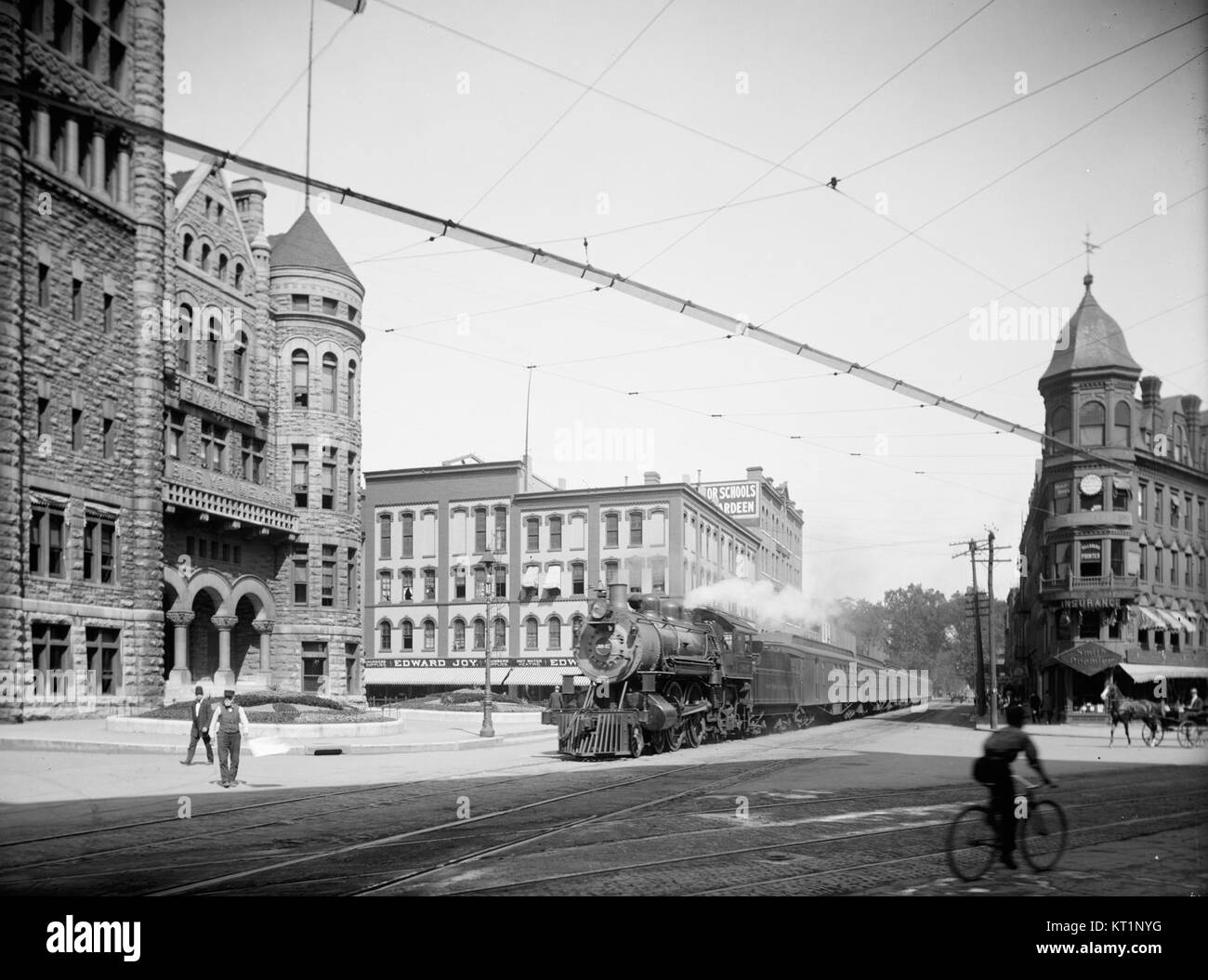 Detroit Publishing - Empire State Express (New York Central Railroad), die durch Washington Street, Syracuse, N.Y. Stockfoto