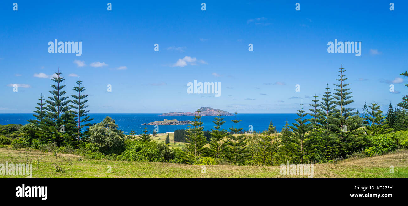 Norfolk Island, Australische externe Gebiet, Blick auf die nepean Island und Phillip Island von Rooty Hill Road Stockfoto