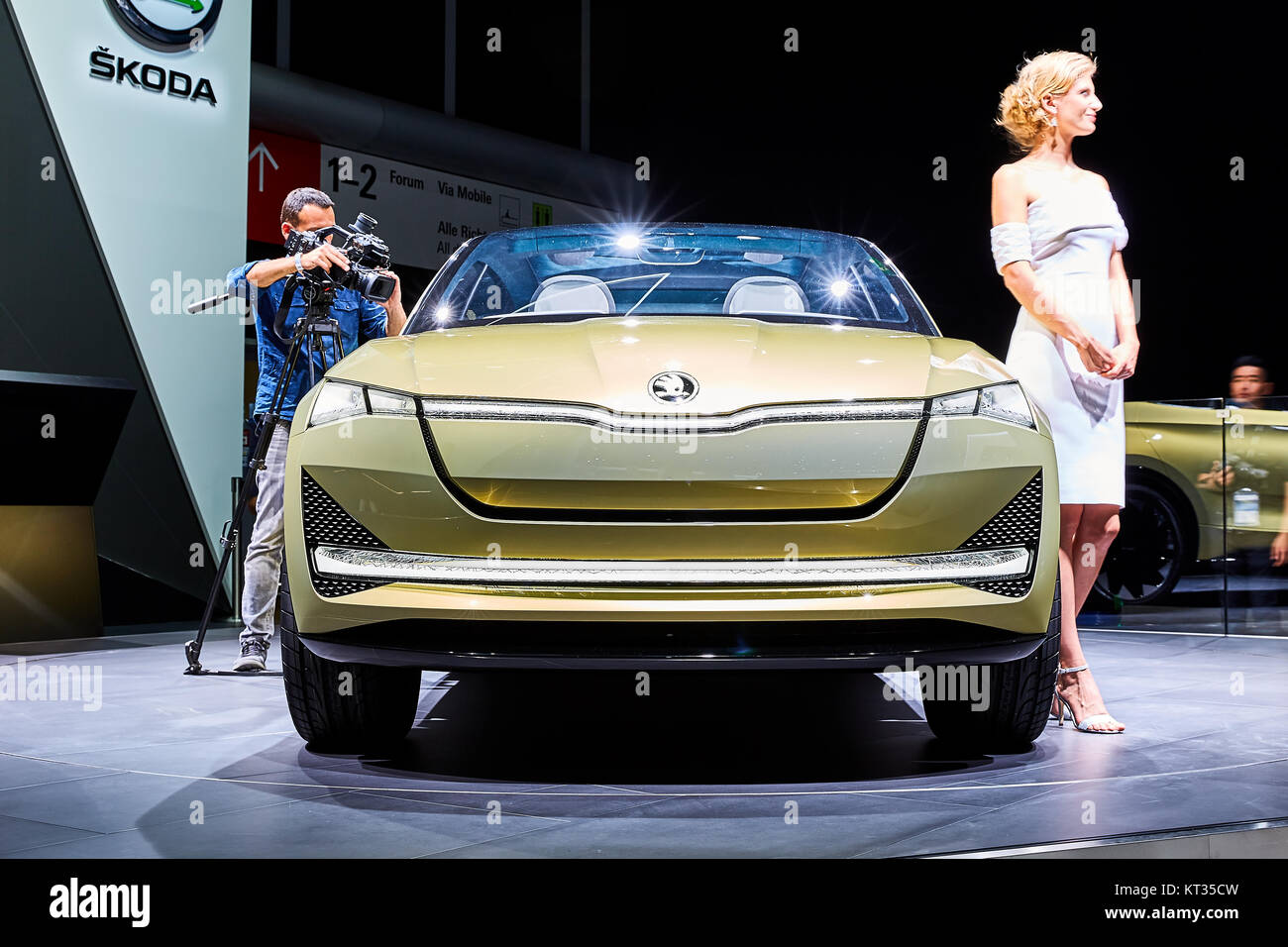Frankfurt, Deutschland - 12. September 2017: 2017 Skoda Vision E Konzept präsentiert auf der 67. Internationalen Automobil-Ausstellung (IAA) in der Messe Frank Stockfoto