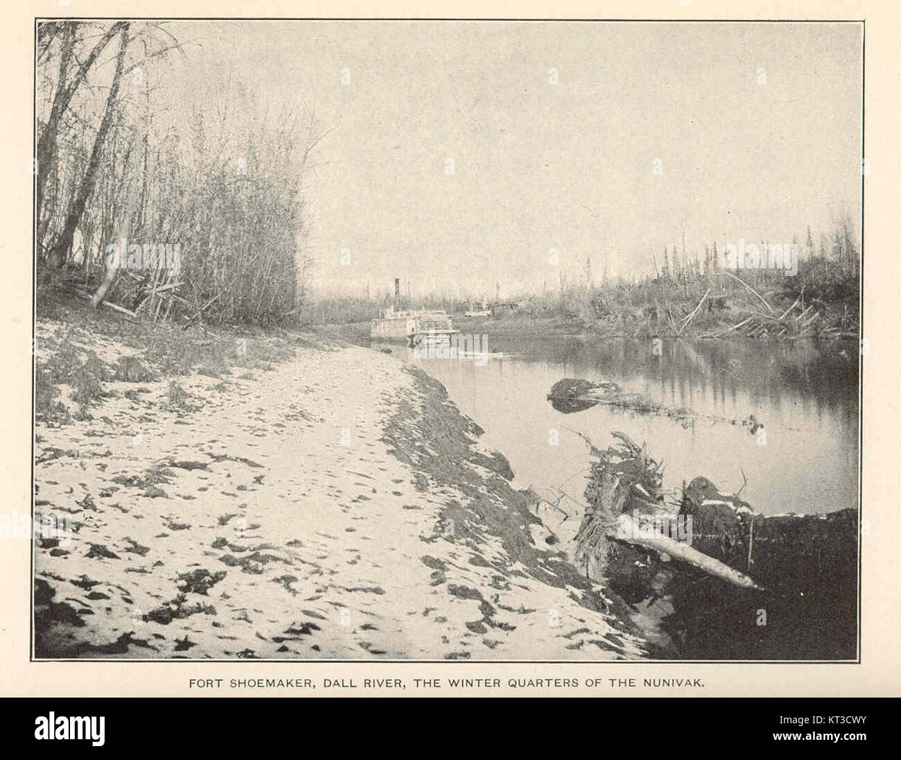 Dieser Eintrag bezieht sich auf Fort Shoemaker in der Nähe des Dall River, das historisch als Winterquartier für die Nunivak genutzt wurde, ein wichtiger Ort für das Verständnis der indigenen Geschichte Alaskas. Stockfoto