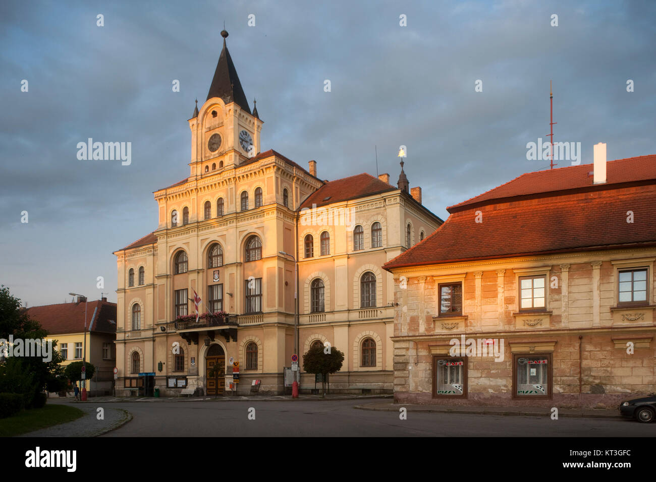 Tschechien, Südböhmen, Netolice, Hauptplatz mit Rathaus Stockfoto