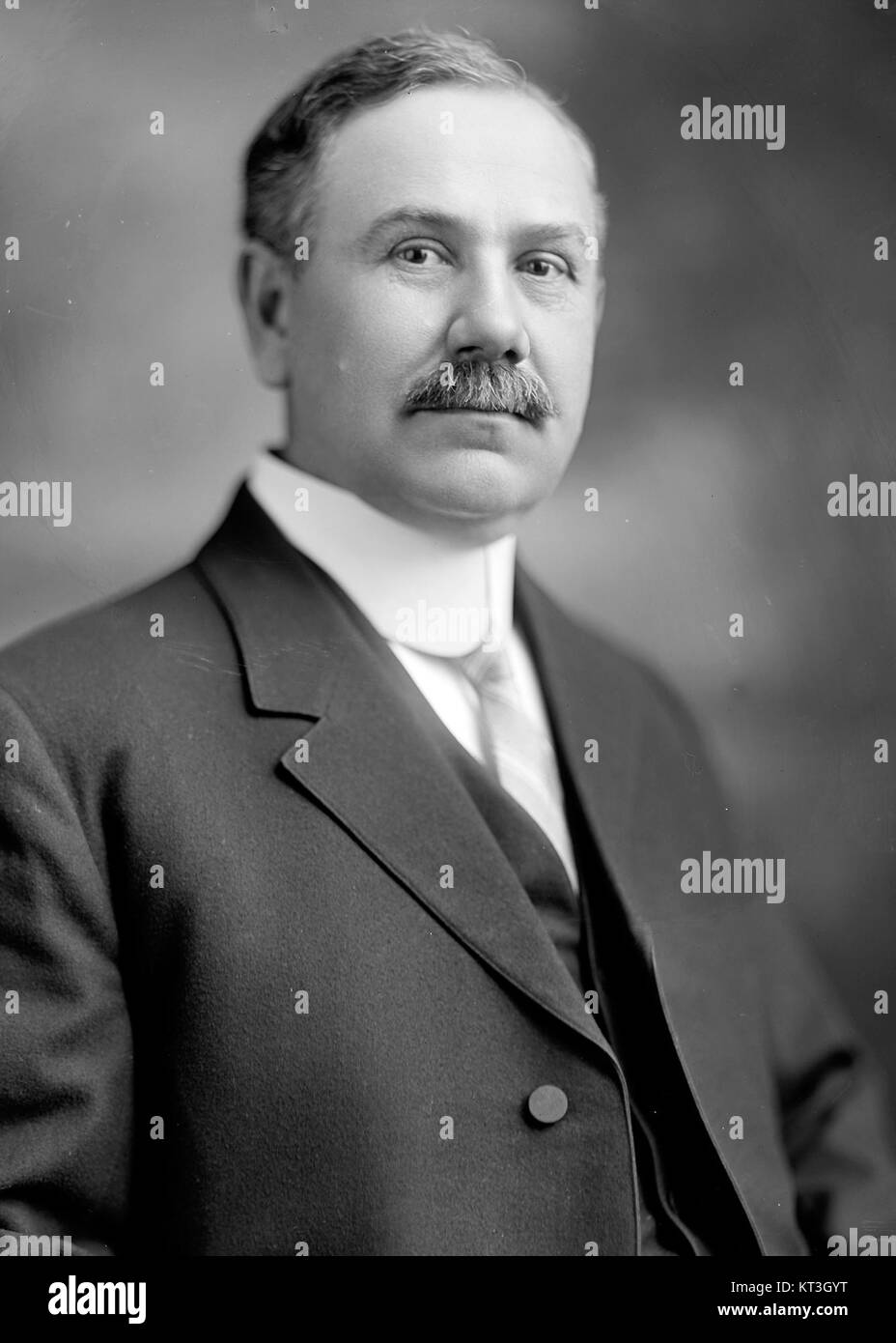 Fred S. Jackson war eine historische Persönlichkeit, und dieser Bezug könnte sich auf seine Beteiligung an militärischen, politischen oder sozialen Angelegenheiten während seiner Zeit beziehen. Stockfoto