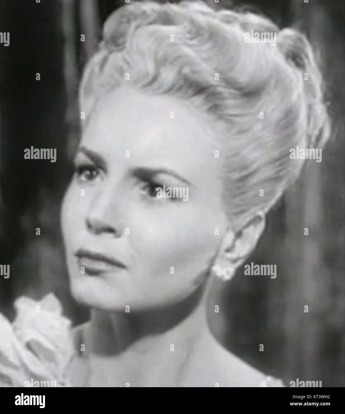 Janet Blair spielte in dem Film „The Fabulous Dorseys“, einem biografischen Film über die Dorsey-Brüder aus dem Jahr 1947. Sie spielte eine Schlüsselrolle bei der Präsentation der Geschichte der berühmten Jazzmusiker auf die große Leinwand. Stockfoto