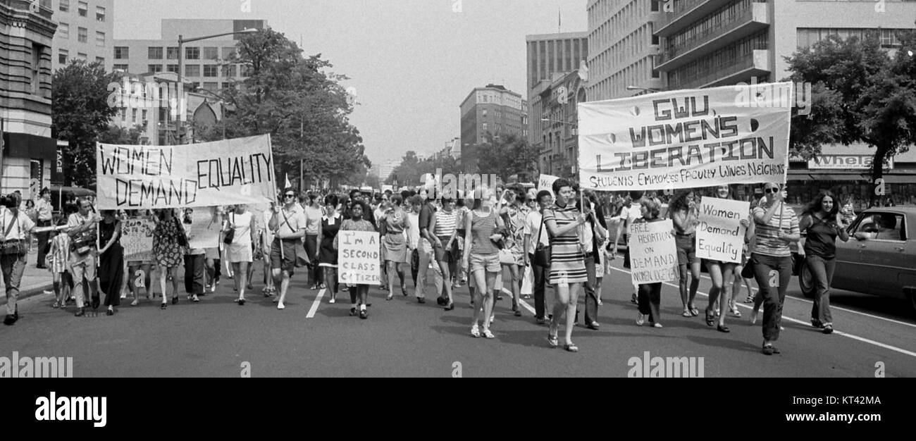Die auf diesem Bild aufgezeichnete Befreiungsveranstaltung von 1970 Womenâ in Washington, D.C. ist ein entscheidender Moment in der feministischen Bewegung. Das Bild spiegelt den politischen Aktivismus und die kulturellen Veränderungen im Zusammenhang mit der Gleichstellung der Geschlechter und den Rechten von womenâ während dieser Zeit wider. Stockfoto