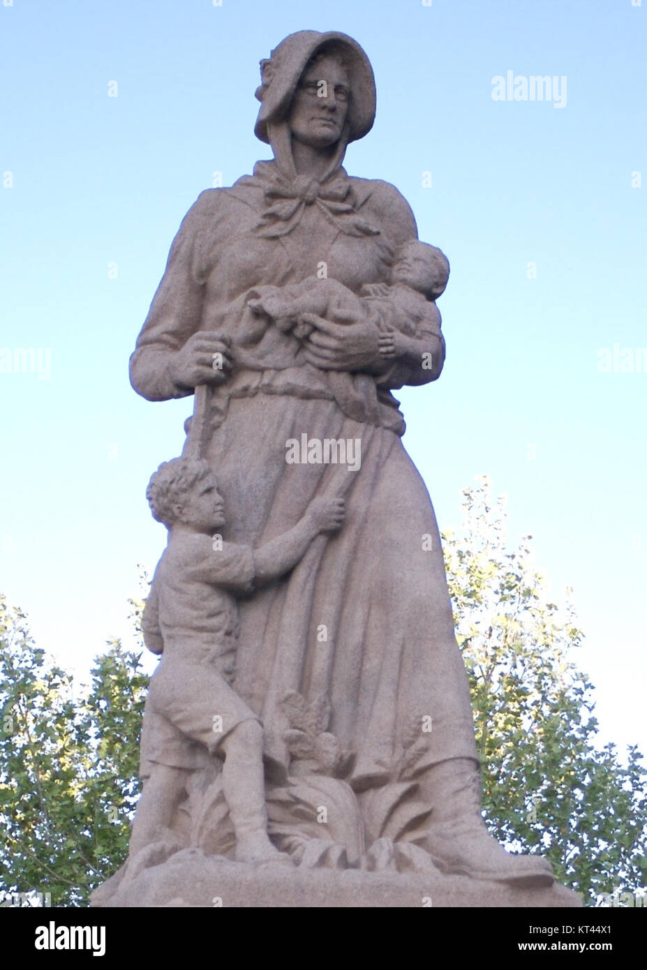 Das Madonnendetail bezieht sich auf einen bestimmten Teil eines berühmten Kunstwerks, das die Madonna darstellt, und hebt die komplizierte Gestaltung und religiöse Bedeutung der Figur in der Kunstgeschichte hervor. Stockfoto