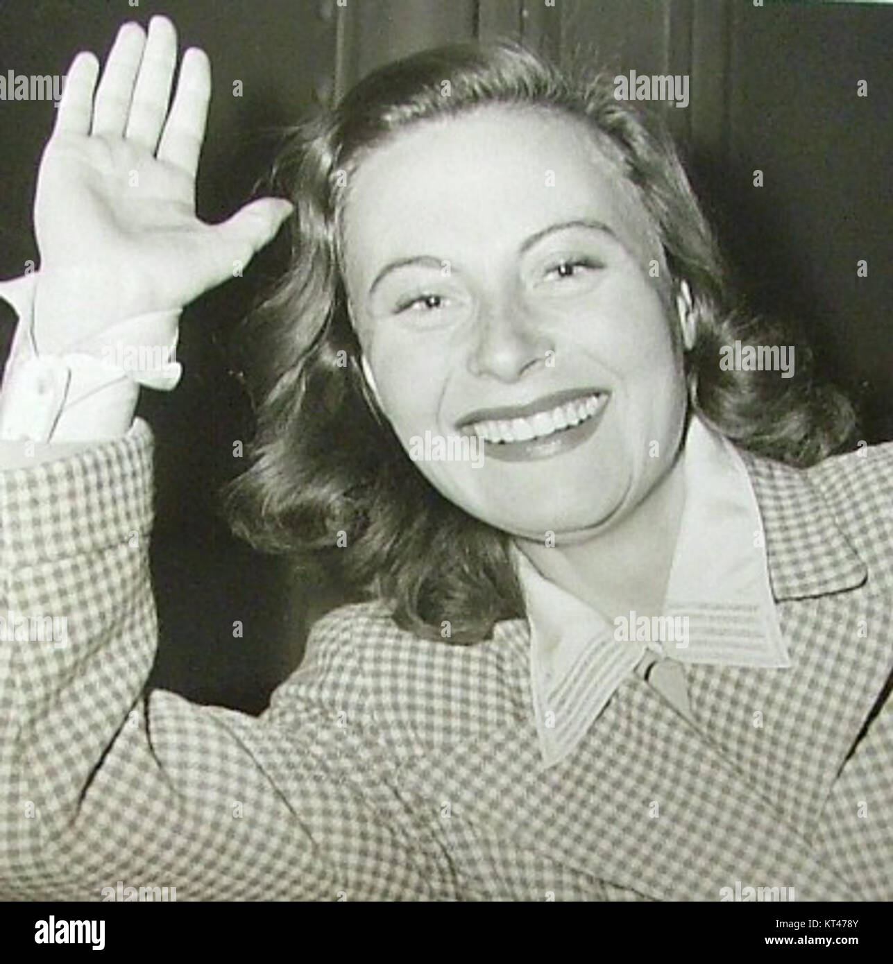 Dieses Bild zeigt die Schauspielerin MichÃ¨le Morgan aus dem Jahr 1942, eine bekannte französische Schauspielerin, die in den 1930er und 1940er Jahren für ihre Rollen im französischen Kino bekannt war Ihre Arbeit machte sie zu einer ikonischen Figur in der europäischen Filmgeschichte. Stockfoto