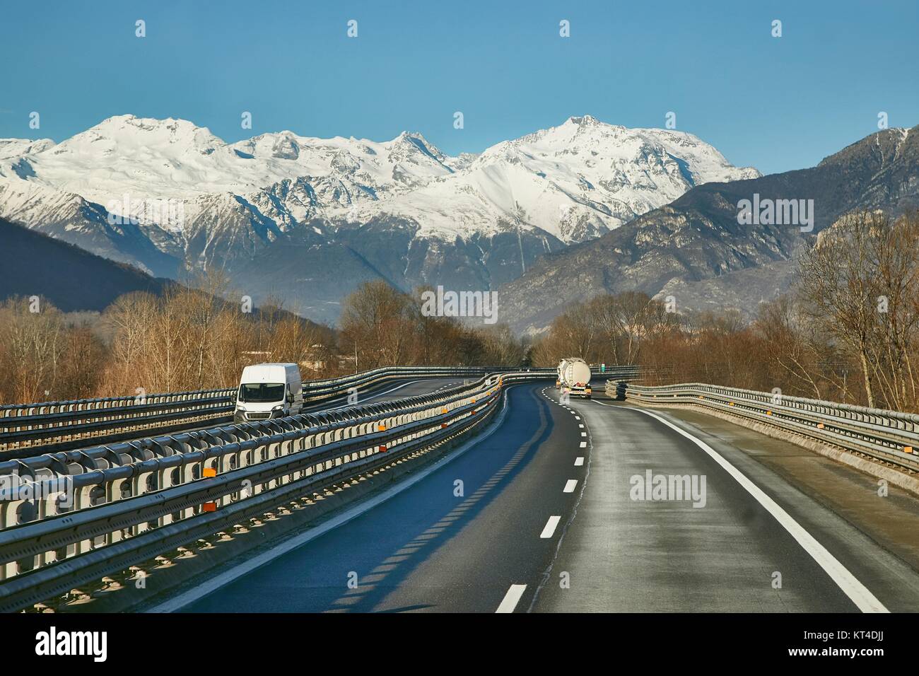 Autobahn in Italien Stockfoto