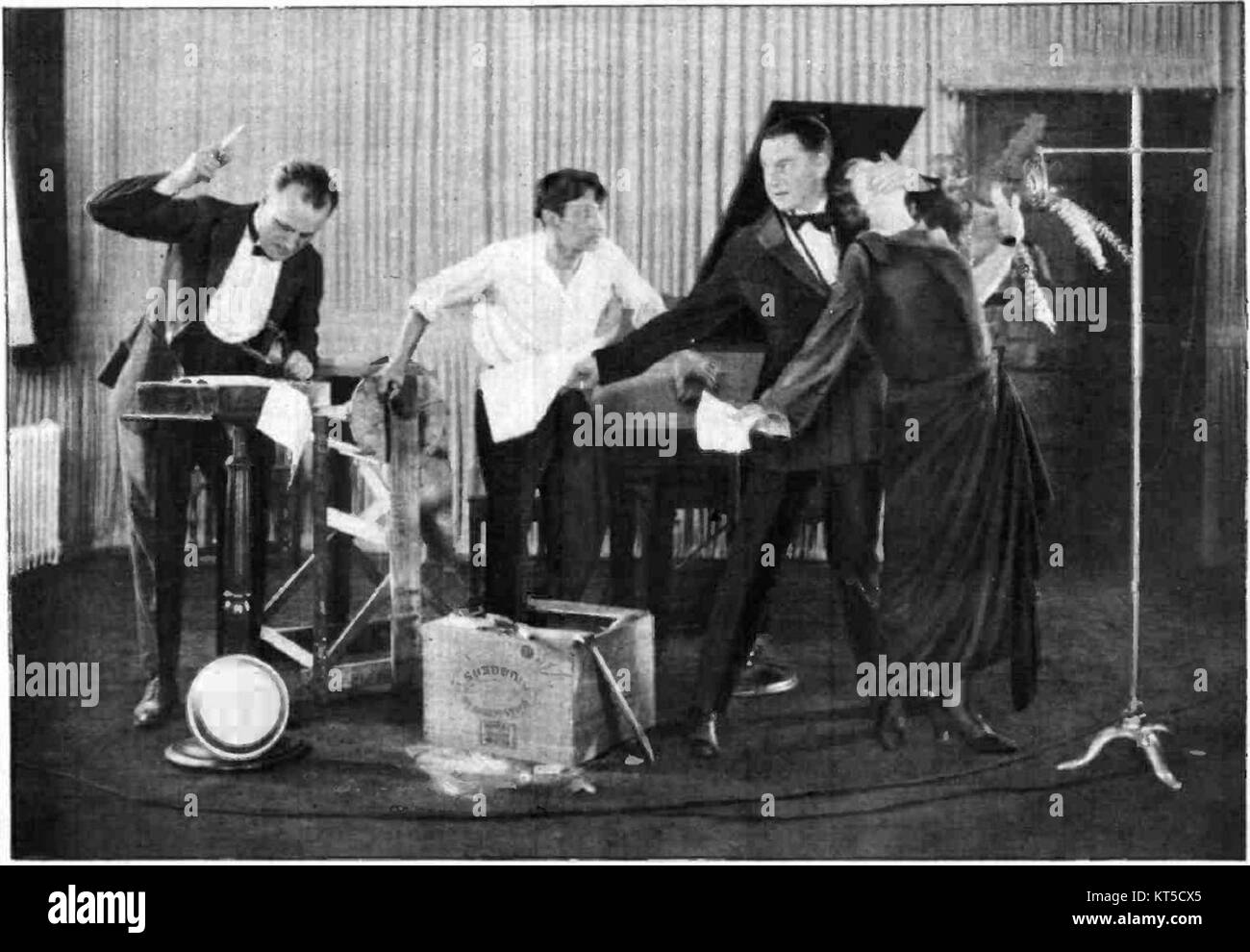 Radio spielen an WGY 1923 Stockfoto