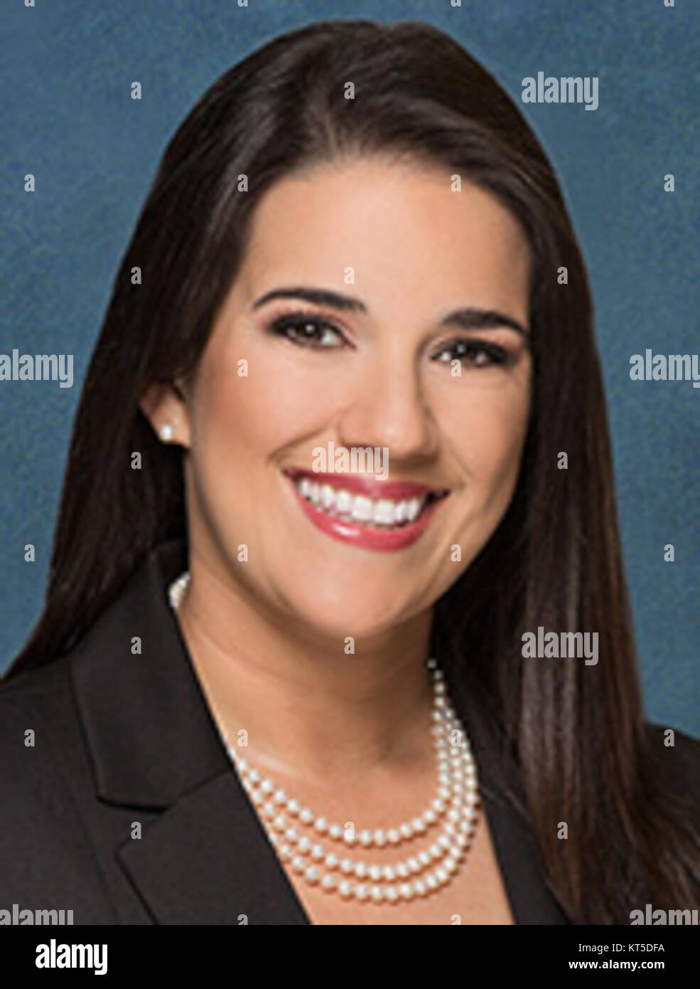 Ein kürzlich erschienenes Porträt von Anitere Flores, einer prominenten politischen Persönlichkeit, die ihr Bild in einem zeitgenössischen Stil einfängt und ihre Rolle im öffentlichen Dienst widerspiegelt. Stockfoto