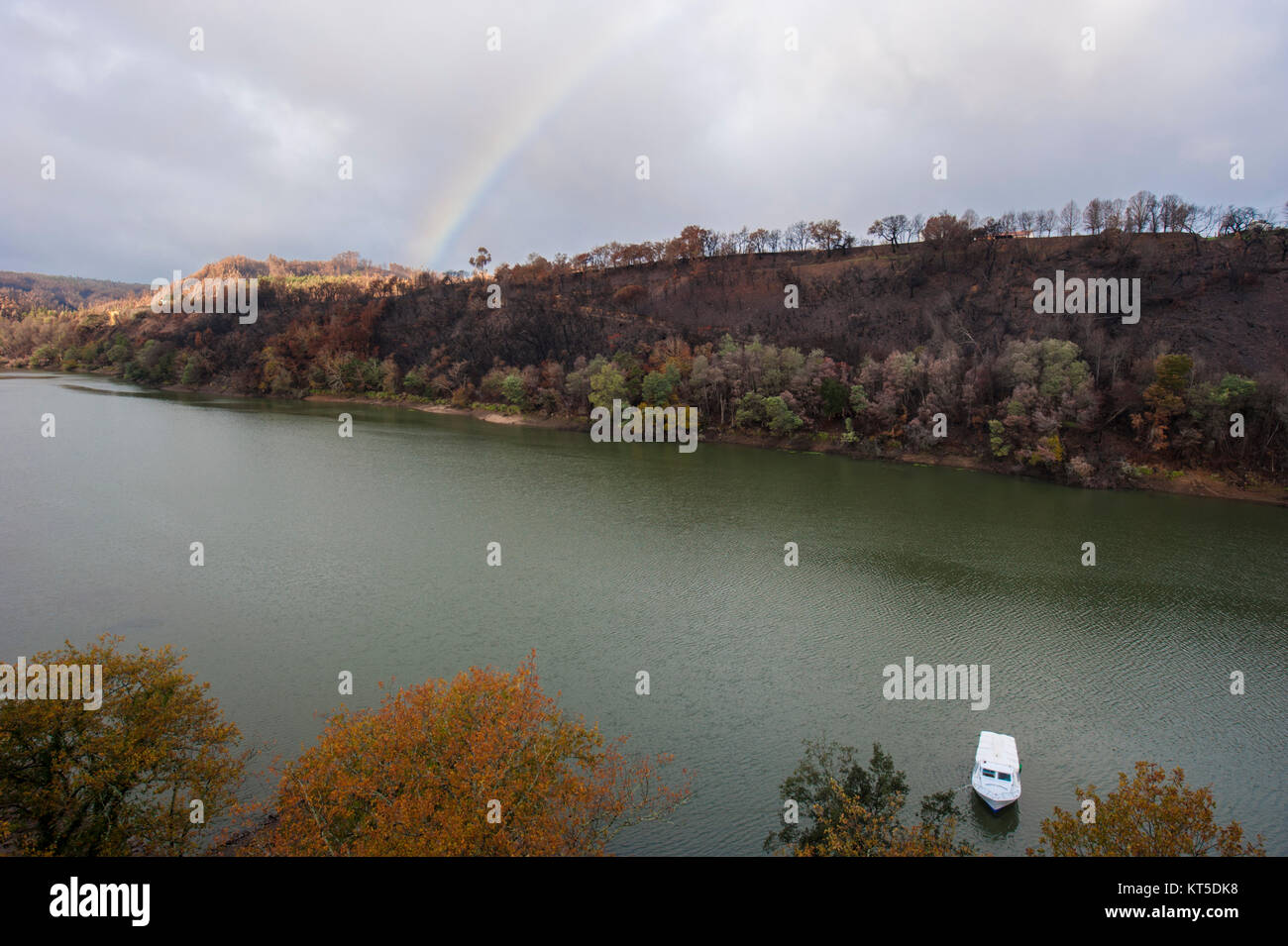 Blick auf den Fluss Mondego in Coimbra, Portugal. Stockfoto