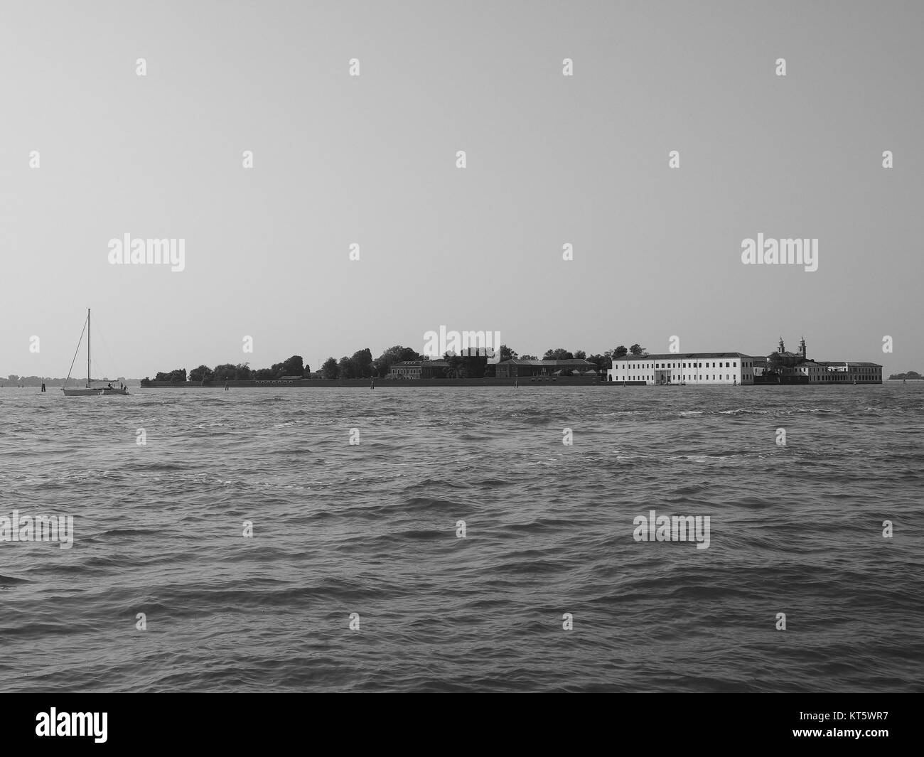 San Servolo Island in Venedig in Schwarz und Weiß Stockfoto