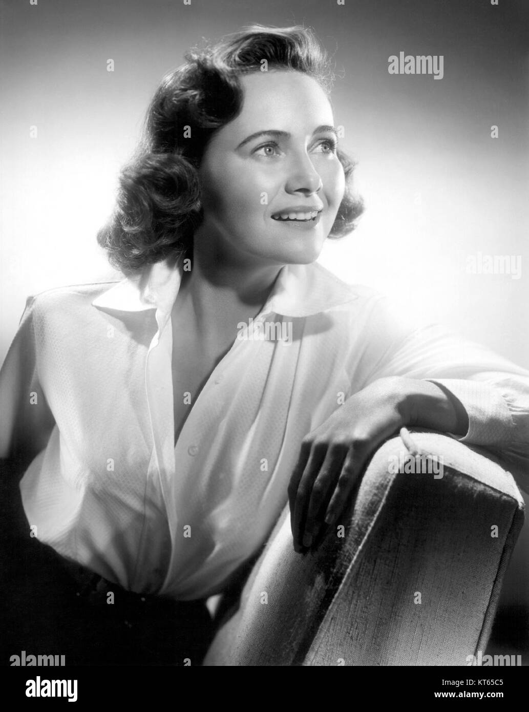 Studio-Publicity-Bild der Schauspielerin Teresa Wright, die ihre Rolle in der Unterhaltungsbranche und ihre Beiträge zu Hollywood Mitte des 20. Jahrhunderts zeigt. Stockfoto