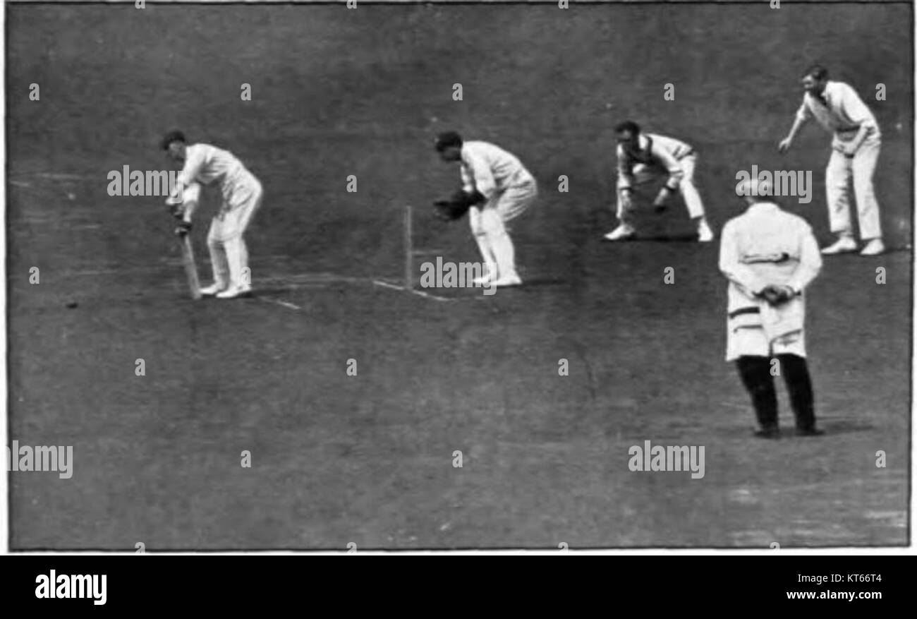 Dieses Bild zeigt wahrscheinlich einen Moment aus dem Buch *The Cricket*, das eine entscheidende Zeit in der Geschichte des Sports thematisiert und sich auf die Herausforderungen konzentriert, denen Spieler, Teams und Administratoren gegenüberstehen. Stockfoto