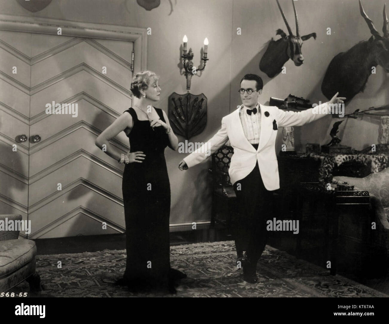 *The Milky Way* ist ein US-amerikanischer Film von Leo McCarey aus dem Jahr 1936. Der Film ist eine Komödie, die sich um zwei Charaktere dreht, die von Stan Laurel und Oliver Hardy porträtiert werden, während sie in verschiedenen Missgeschicken in einer Sportwelt verwickelt werden. Stockfoto