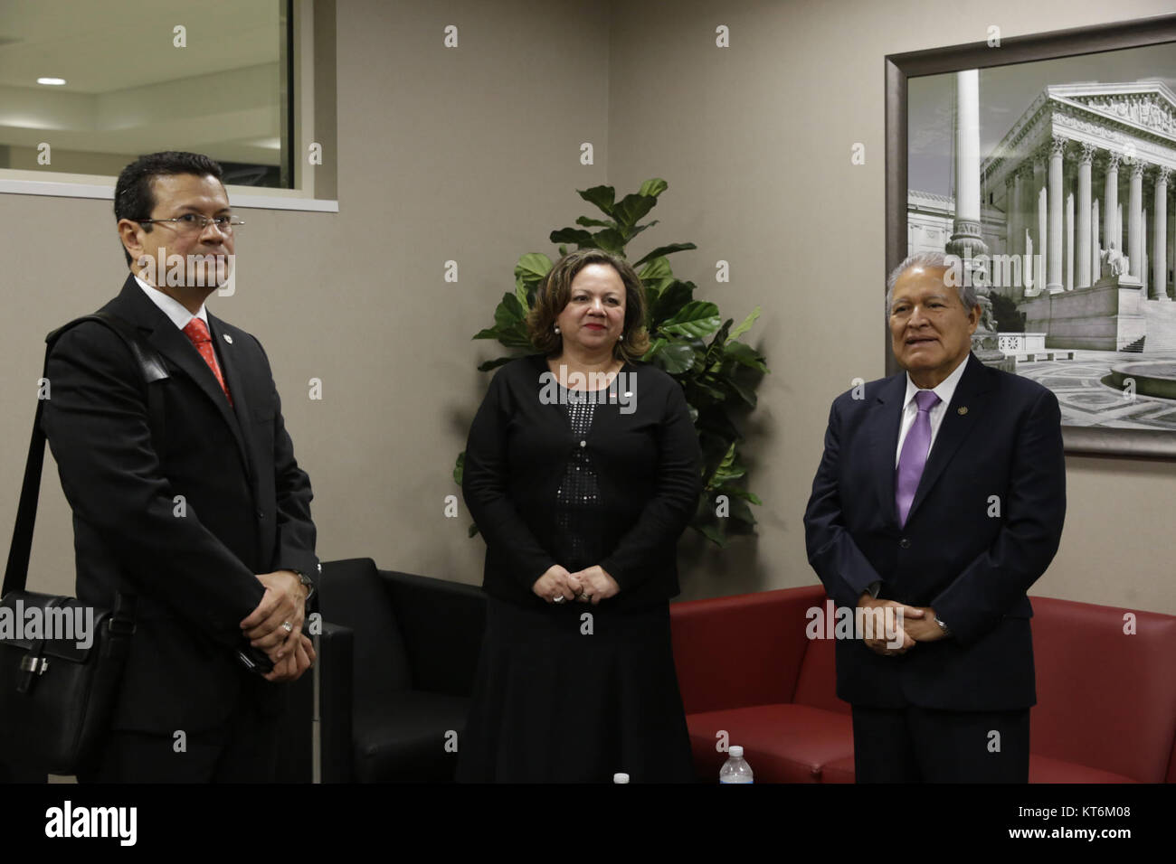 Arribo A Washington ist ein historisches Foto, das eine Ankunft in Washington, D.C. zeigt. Stockfoto