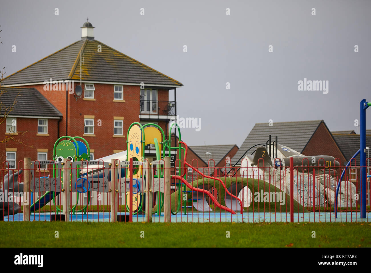 David Wilson Wohnungen im Chapelford Dorf eine reife große Entwicklung in Warrington Stockfoto