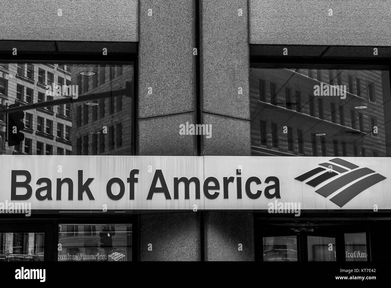 Boston Massachusetts USA 06.09.2017 - Bank von Amerika logo amerikanischen multinationalen Banken und Finanzdienstleistungen Corporation Stockfoto