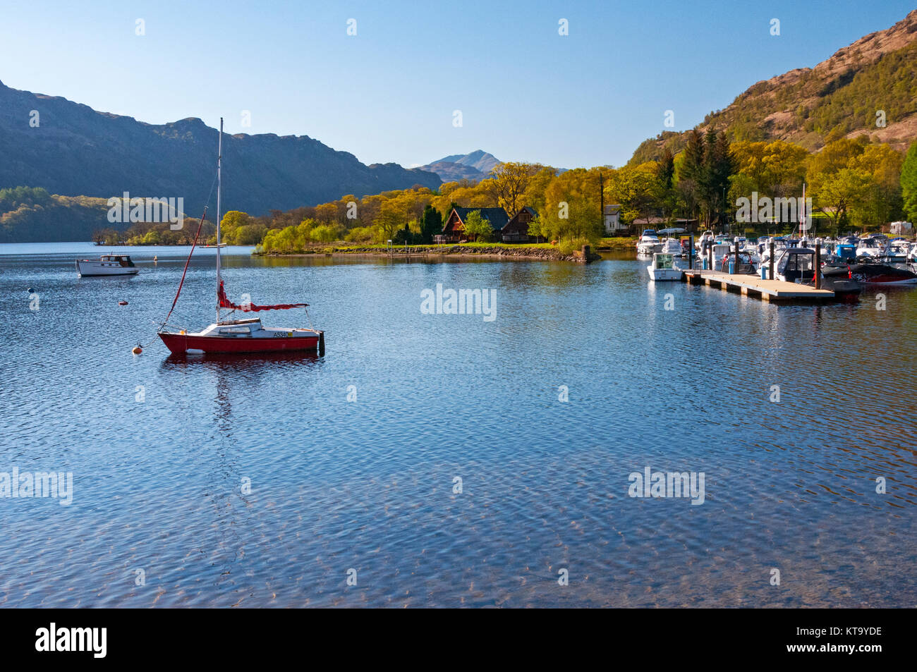 Hafen von ardlui im Morgen, Loch Lomond, Schottland Stockfoto