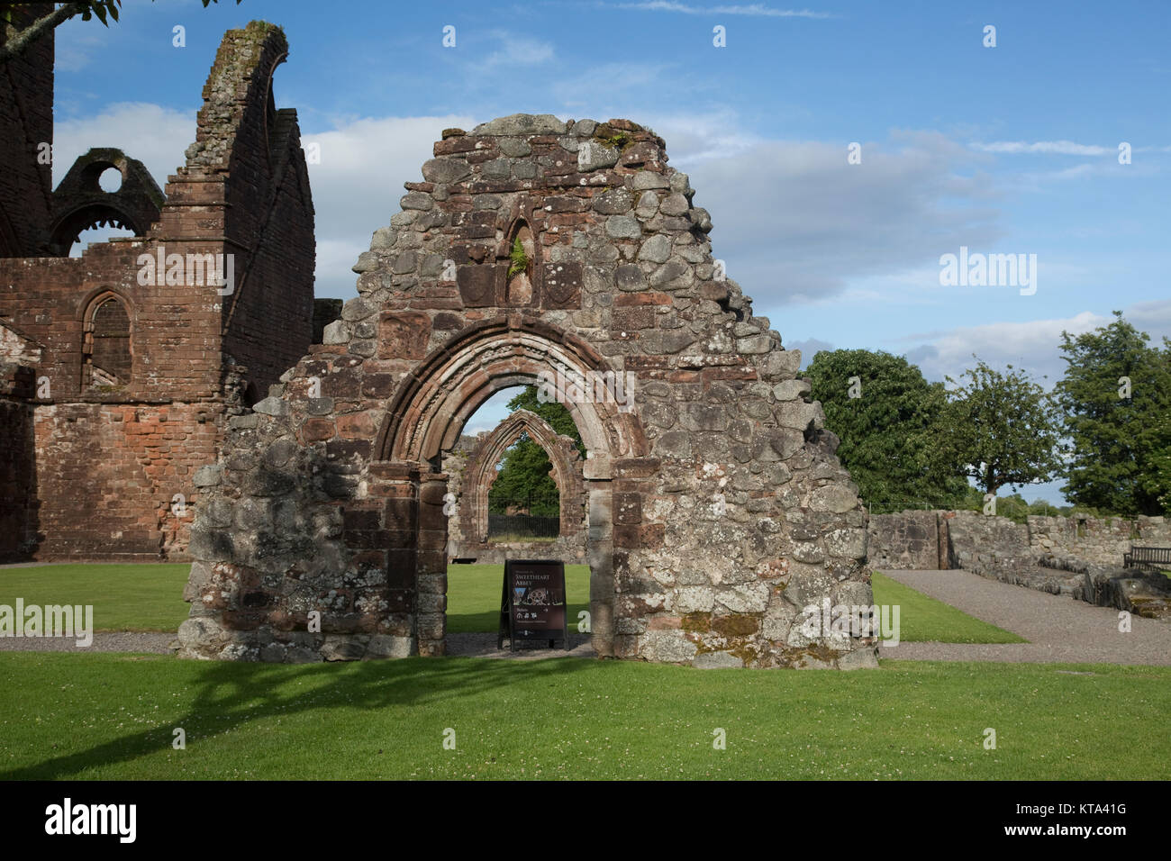 Die Ruinen der Abtei von Dulce Adr bzw. Sweetheart Abbey ehemaliges Zisterzienserkloster neue Abtei Schottland Stockfoto