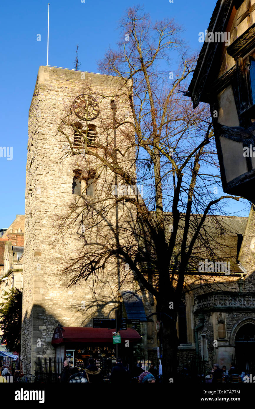 Rund um die Universität von Oxford Dezember 2017 der Sächsischen Turm Stockfoto