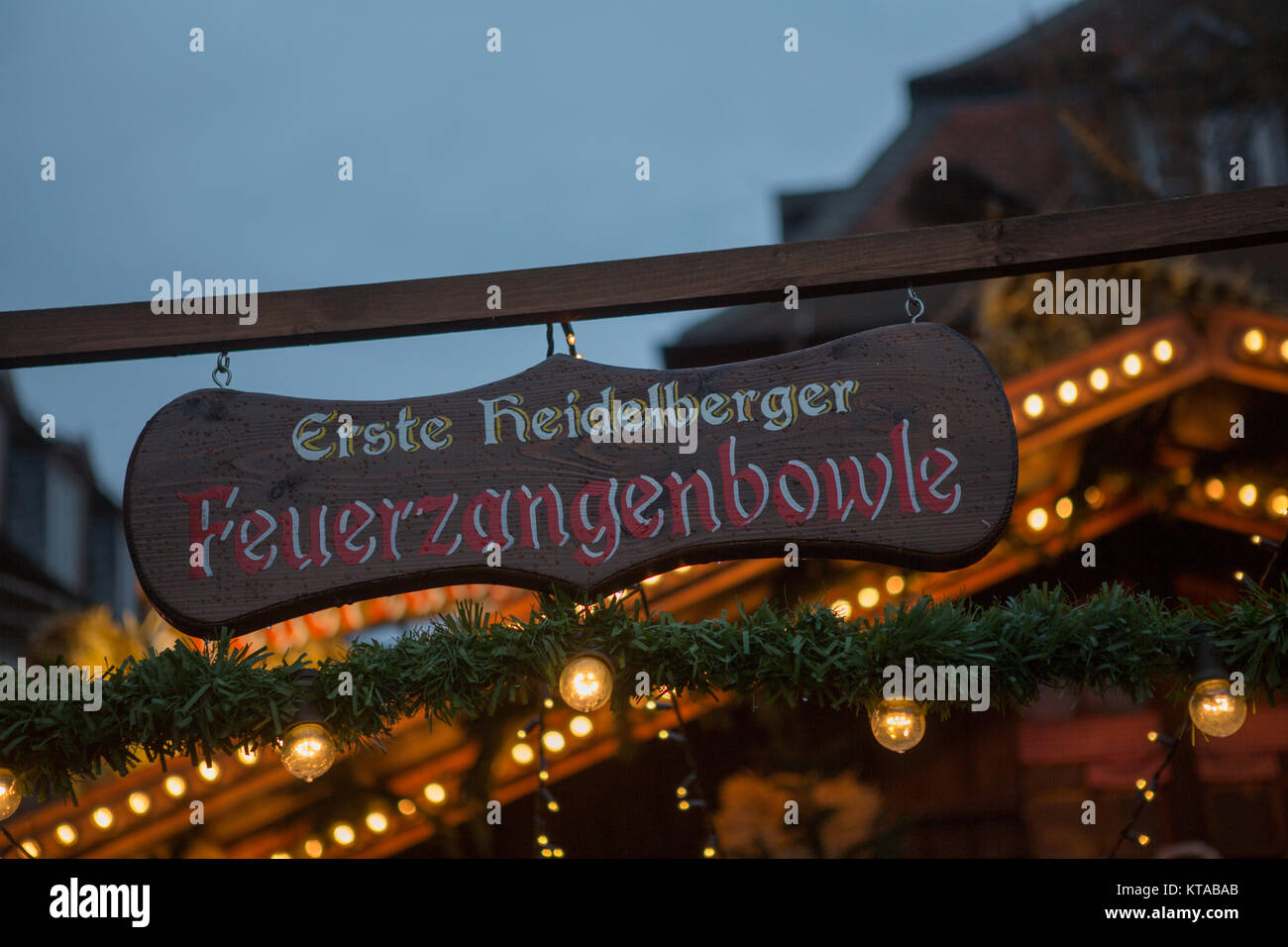 Feuerzangenbowle Stockfotos & Feuerzangenbowle Bilder - Alamy