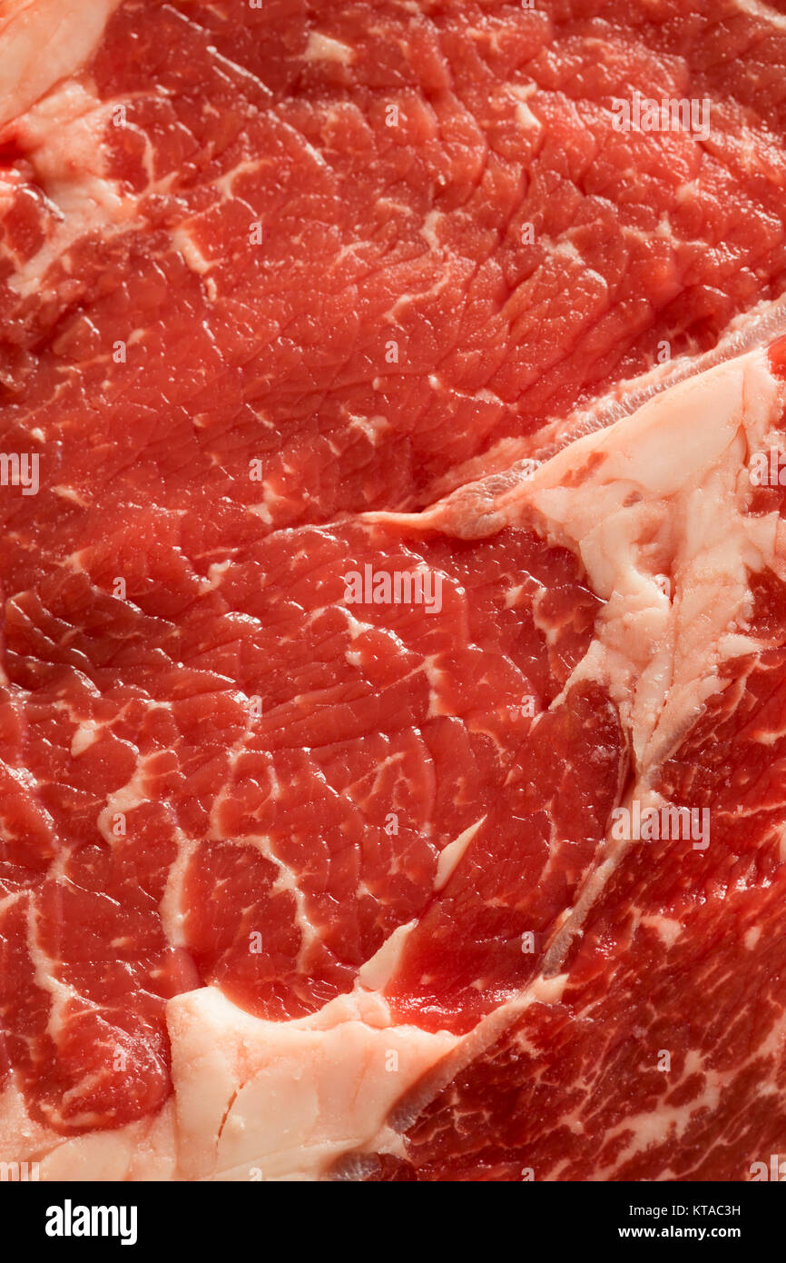 Rohstoff Gras gefüttert ohne Knochen Ribeye Steak fertig zu kochen Stockfoto