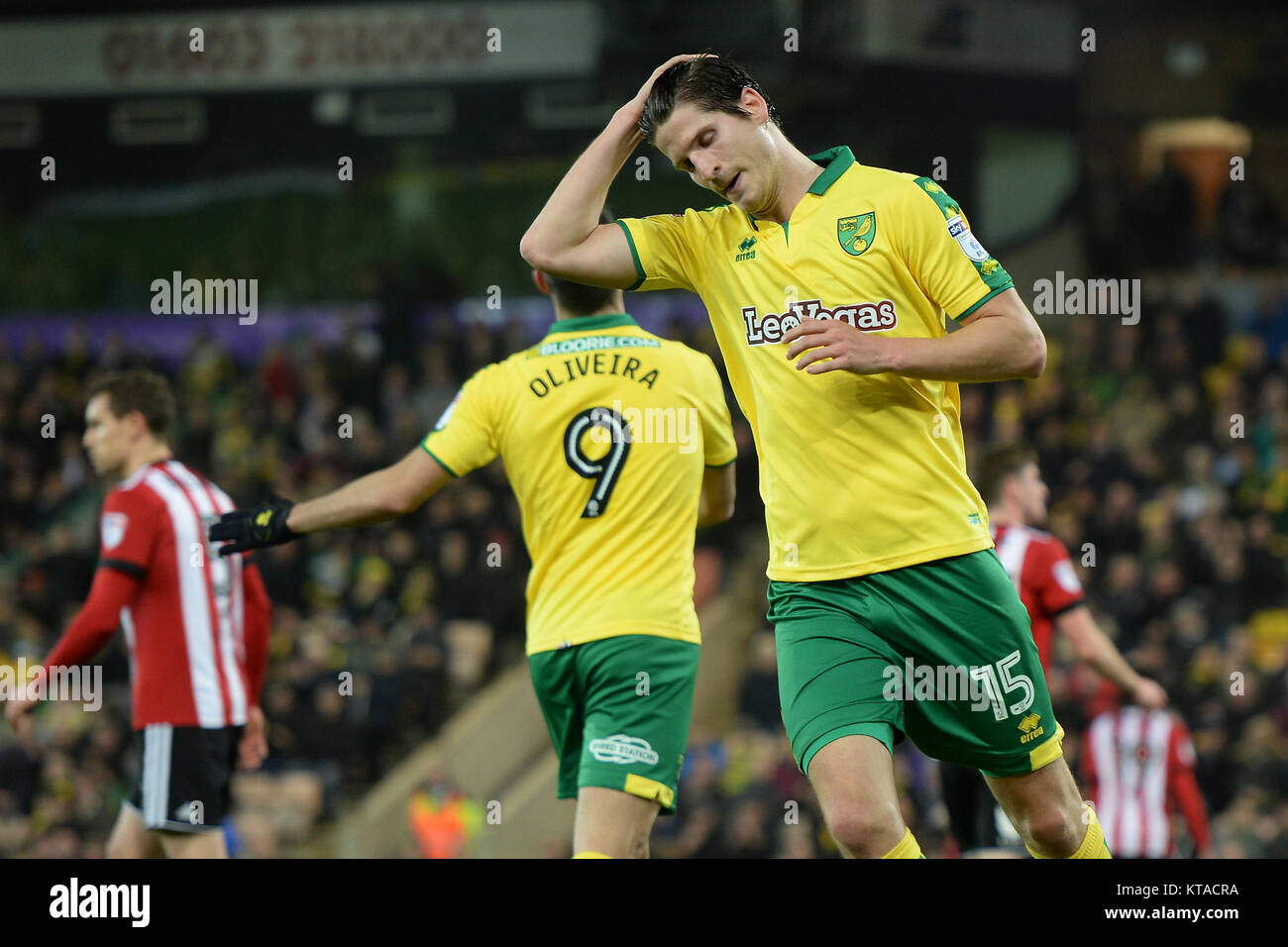 Norwich City Timm Klose rues eine verpasste Chance, während der Himmel Wette WM-Spiel im Carrow Road, Norwich. Stockfoto