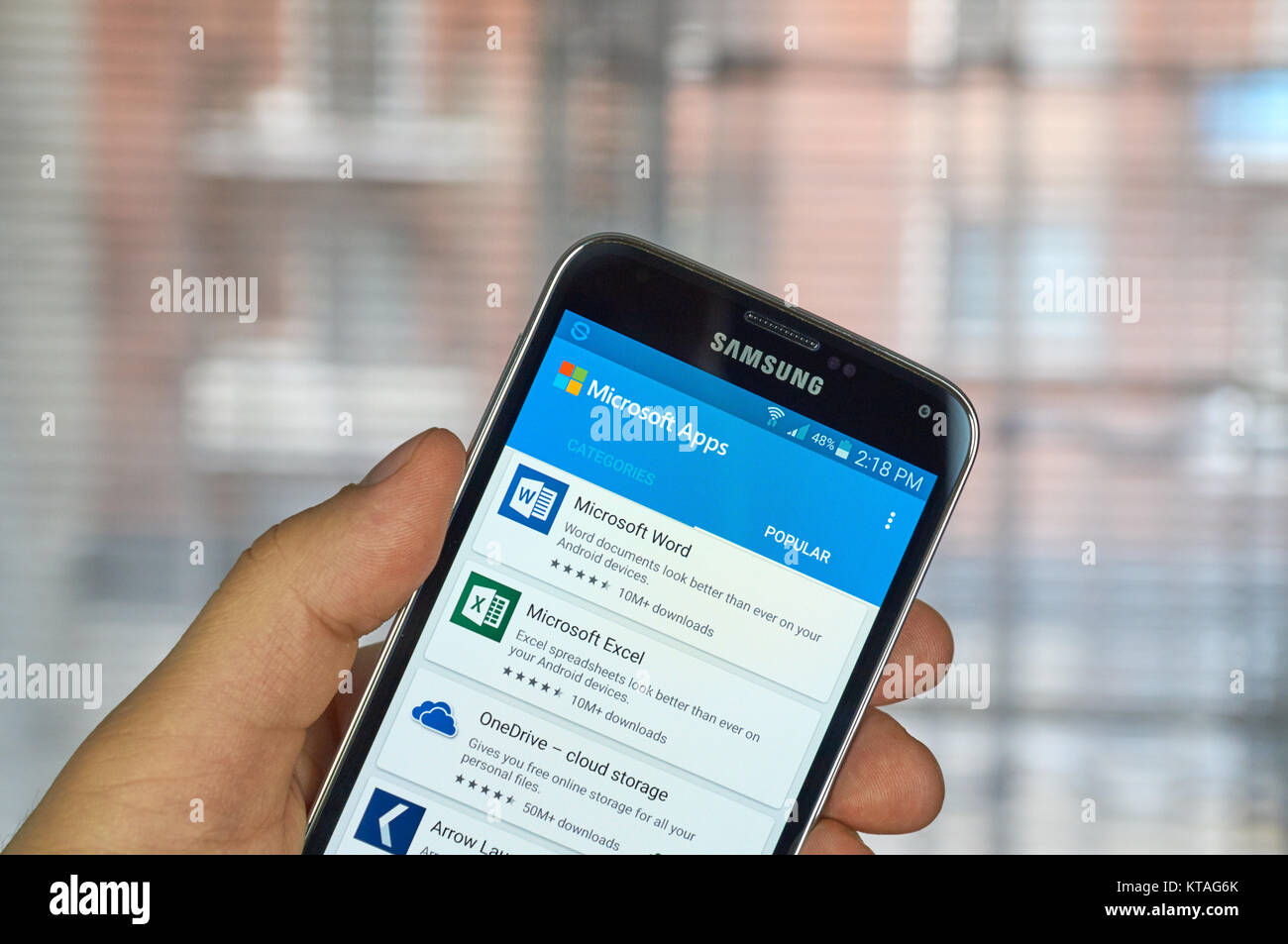 MONTREAL, KANADA - 20. MÄRZ 2016 - Microsoft Office mobile Anwendungen auf dem Bildschirm von Samsung S5. Microsoft Office ist eine der beliebtesten Office su Stockfoto