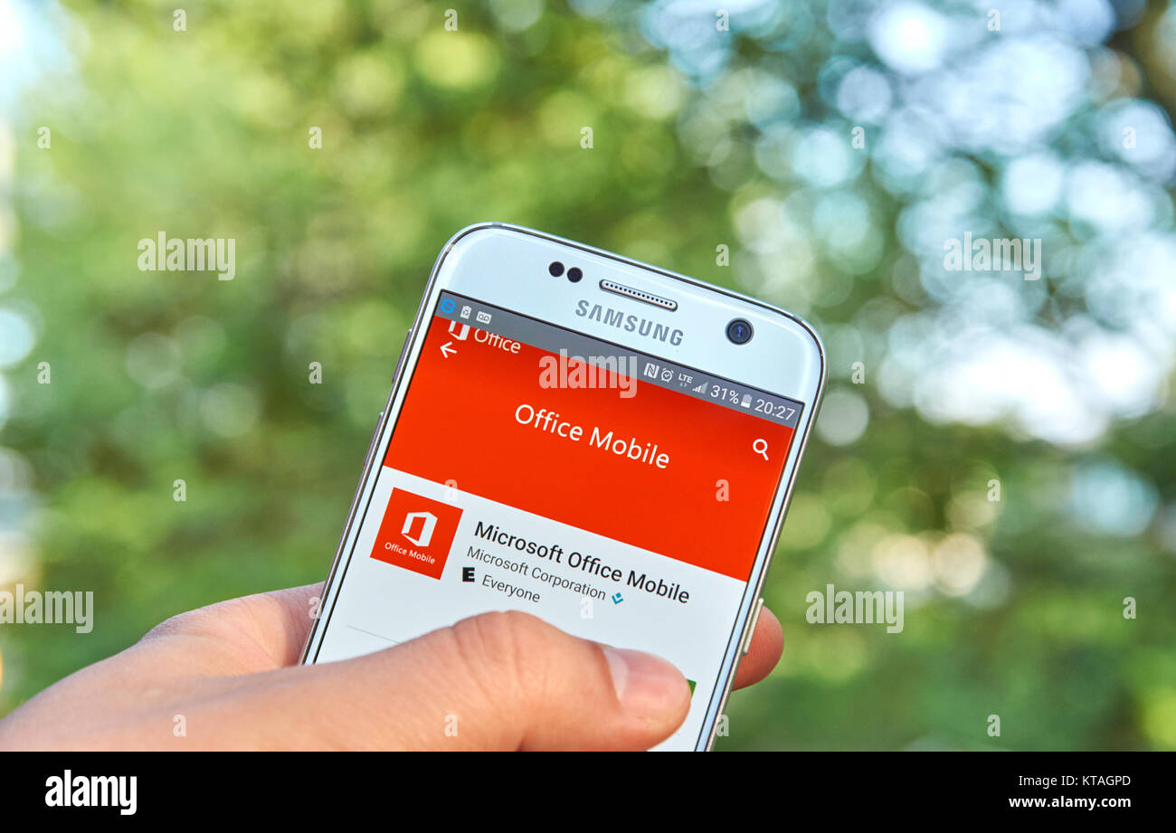 MONTREAL, KANADA - 23. MAI 2016 - Microsoft Office Anwendung auf Samsung S7. Stockfoto