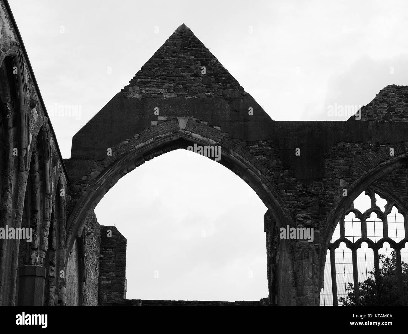 St. Peter Kirche in Bristol in Schwarz und Weiß ruiniert Stockfoto