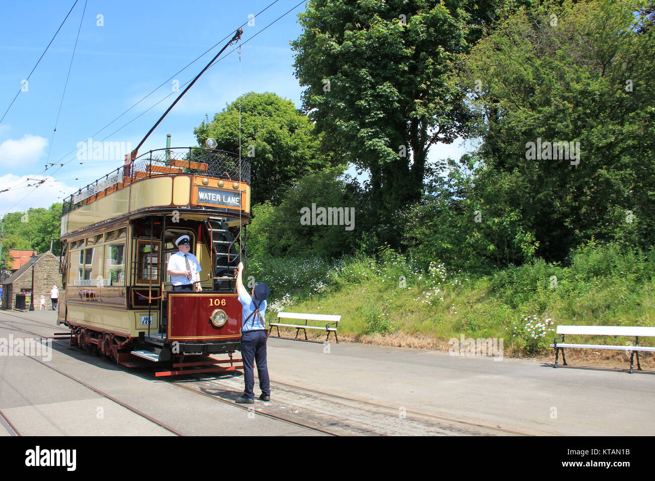 Straßenbahn Dorf und Skulpturenweg Stockfoto