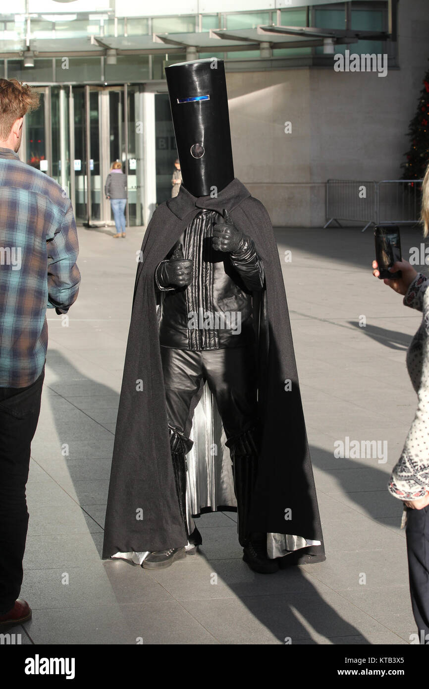 Lord Buckethead Fotos Und Bildmaterial In Hoher Aufl sung Alamy Lord Buckethead Fotos Und Bildmaterial In Hoher Aufl sung Alamy