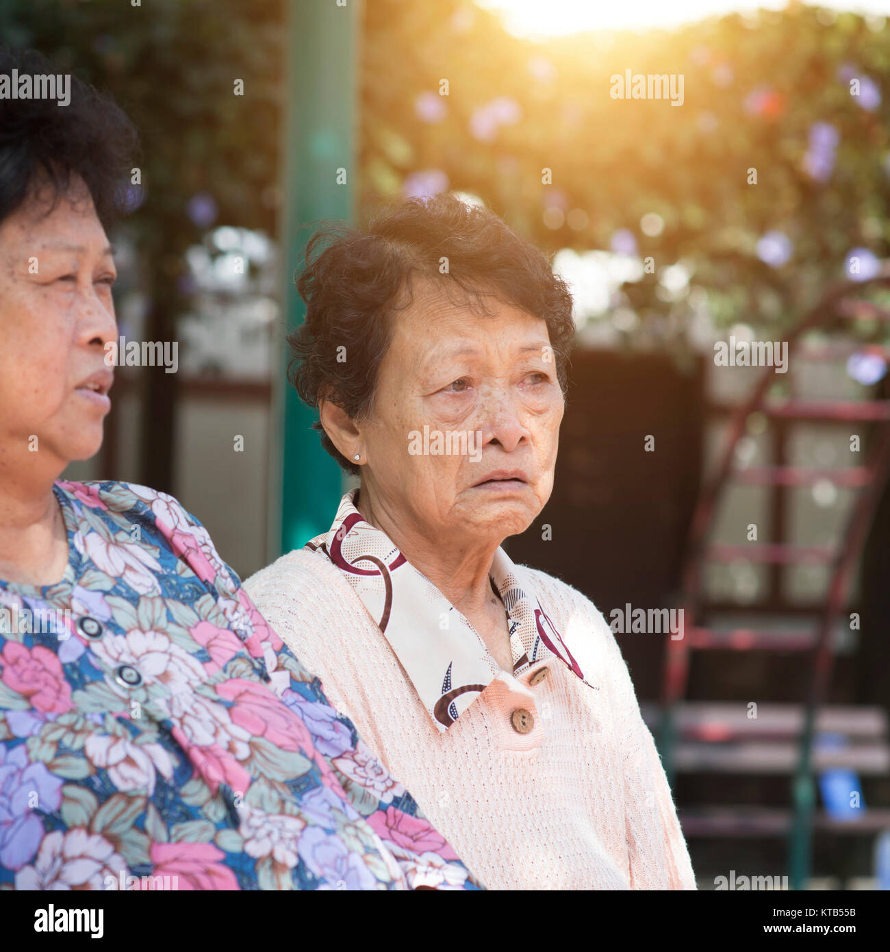 Asiatische ältere Frauen Stockfoto