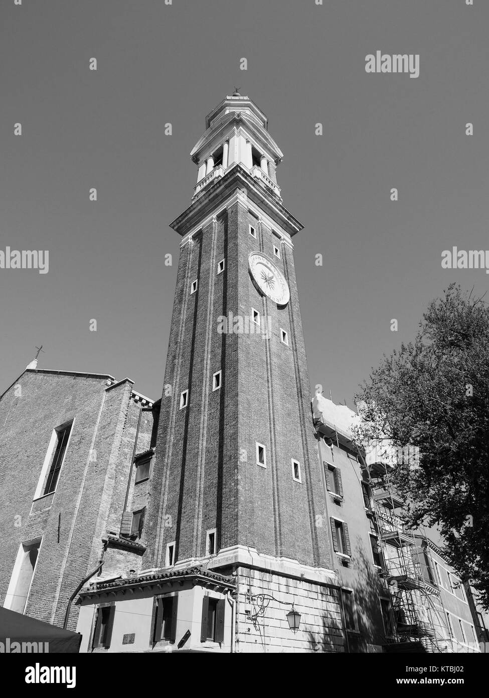 Blick auf die Stadt Venedig in Schwarz und Weiß Stockfoto