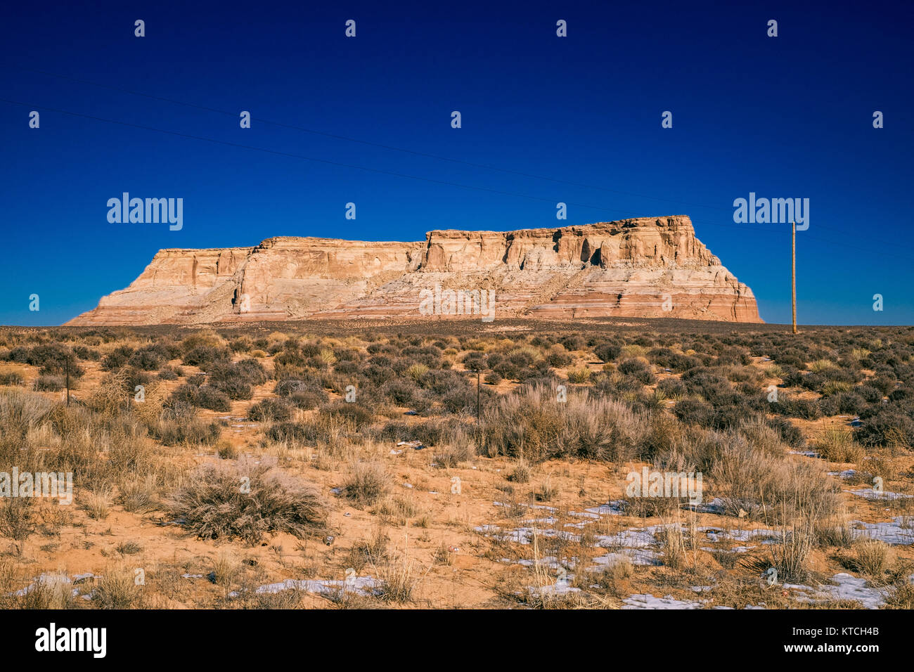 Felsformation im Wüstenklima Land in der Nähe von Page. Arizona USA. Stockfoto